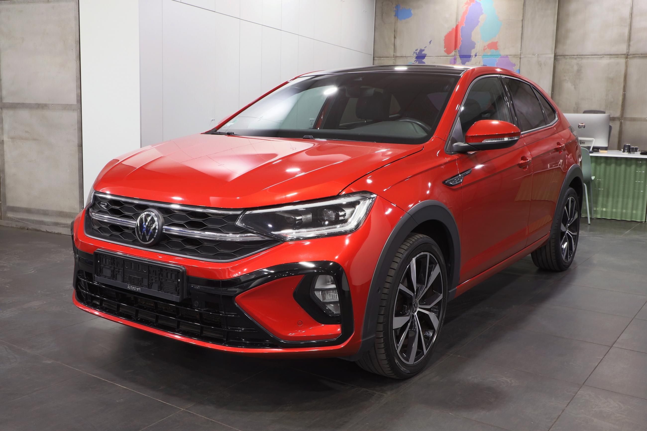 Volkswagen Taigo, R-Line 1.5 TSI 110kW DSG - fotka 2