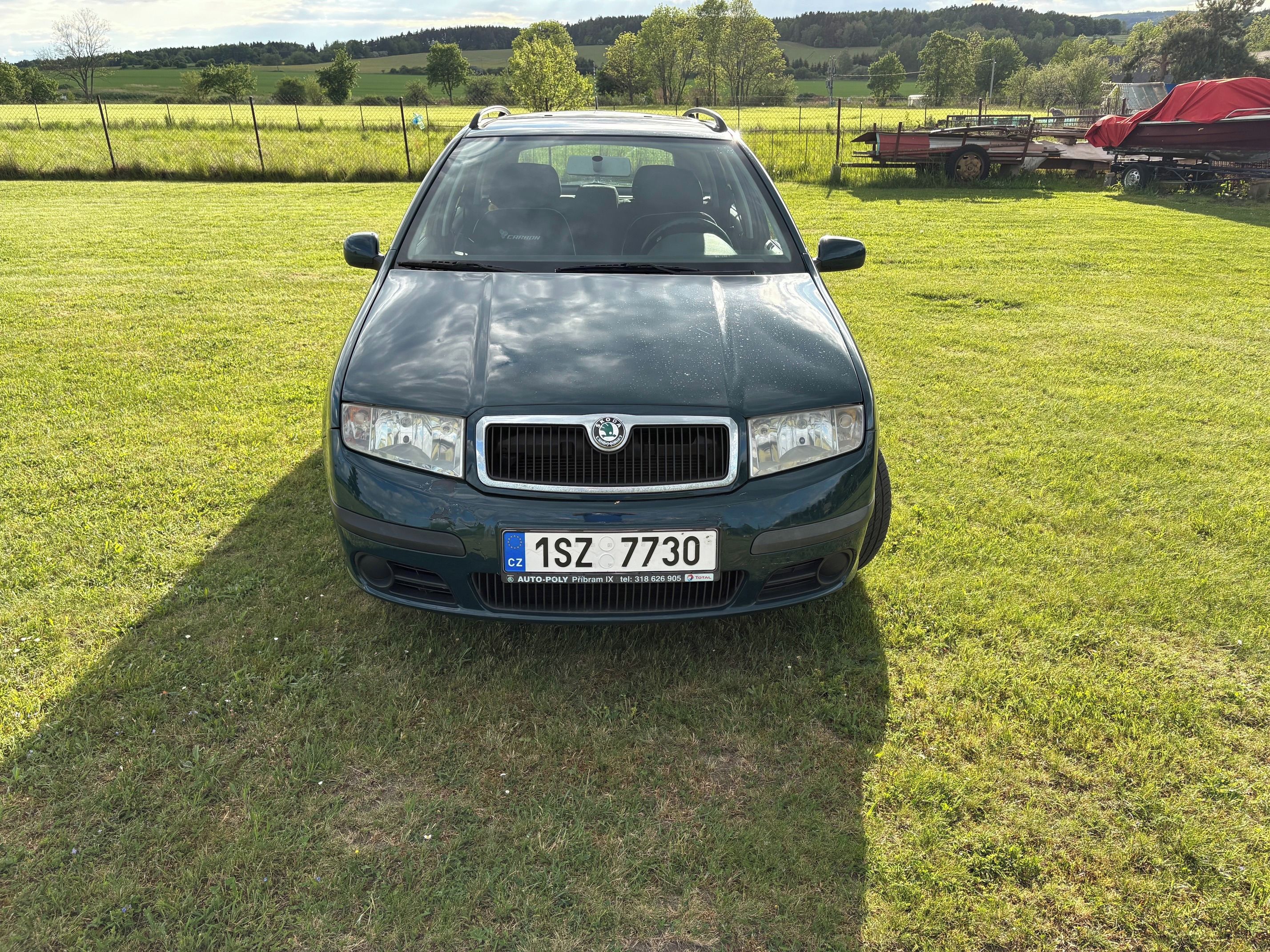 Škoda Fabia, 1,4 TDI, manuální, ABS - fotka 2