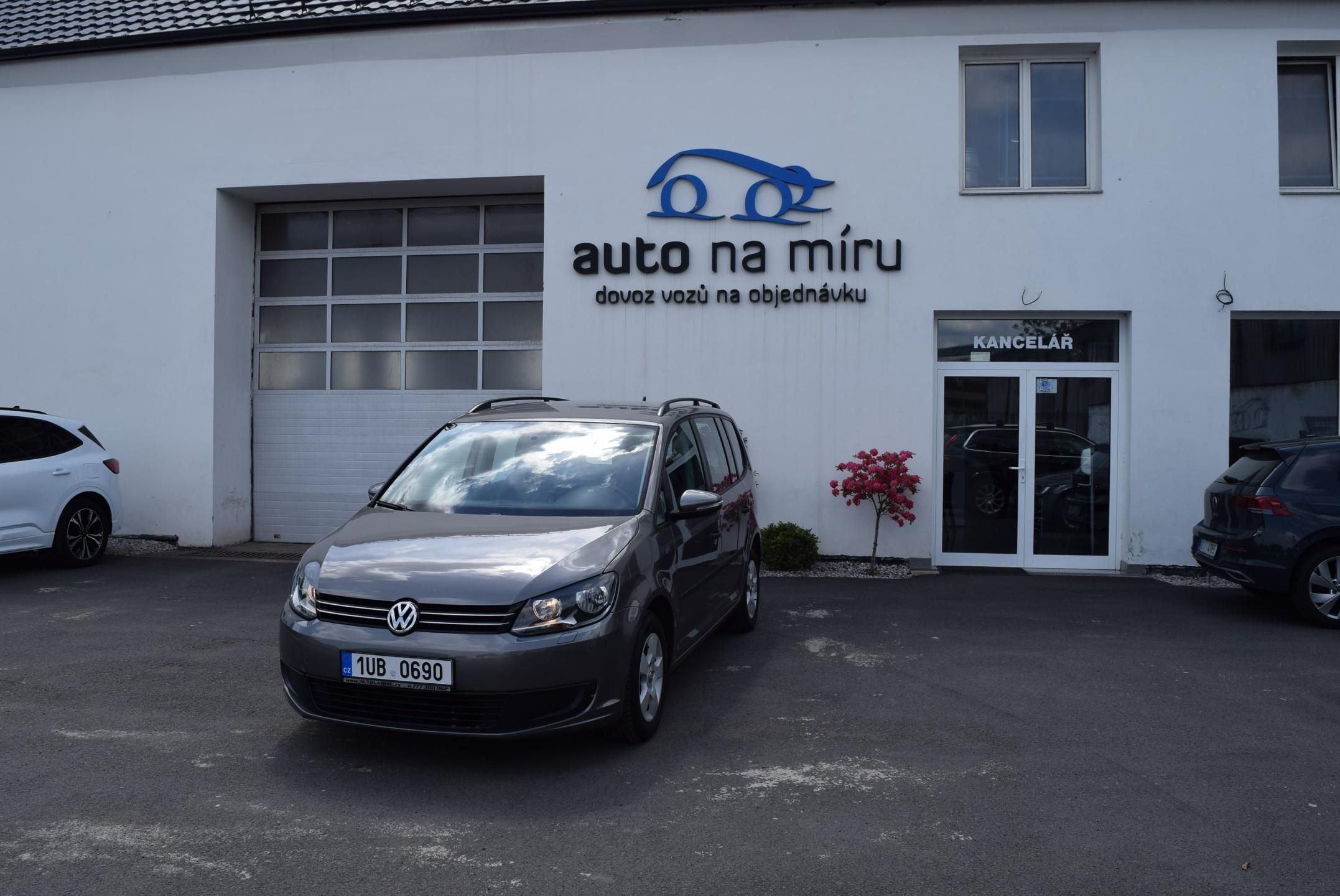 Volkswagen Touran, 1.6TDI 77kw TRENDLINE BMT NAV