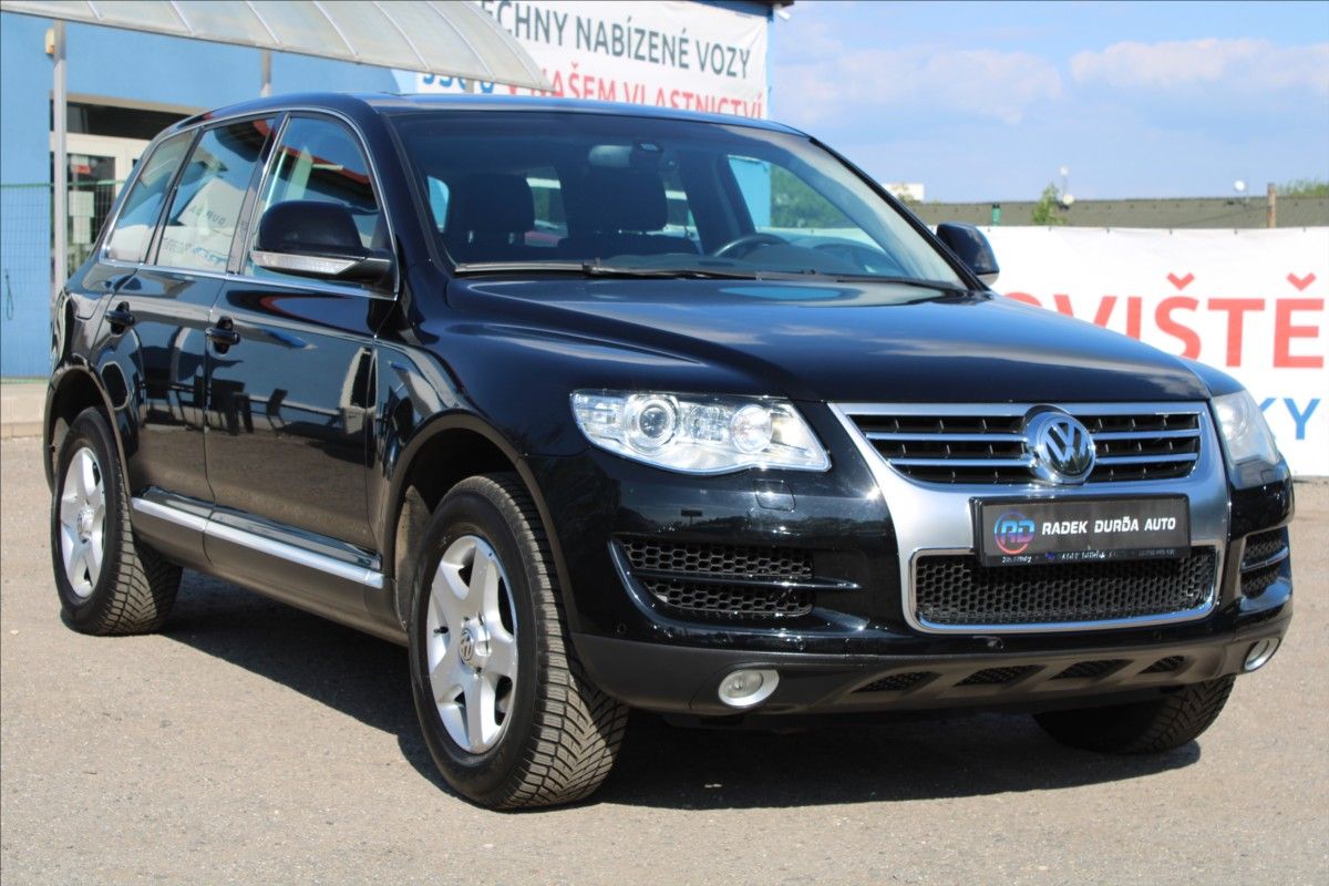 Volkswagen Touareg, 2,5 TDI  NOVÉ V ČR,4x4 - fotka 3
