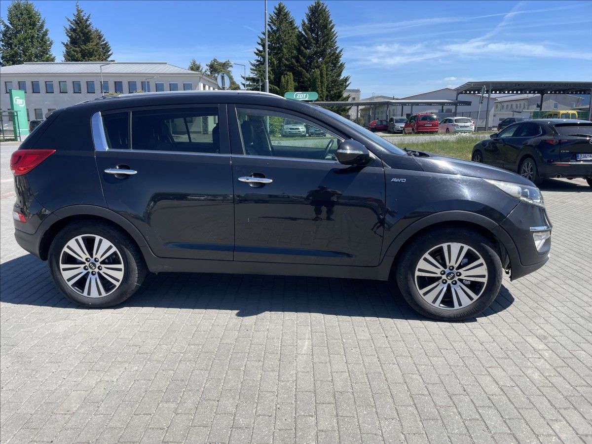 Kia Sportage, 2,0 CRDi 135kw 4x4 LED bez kor - fotka 5
