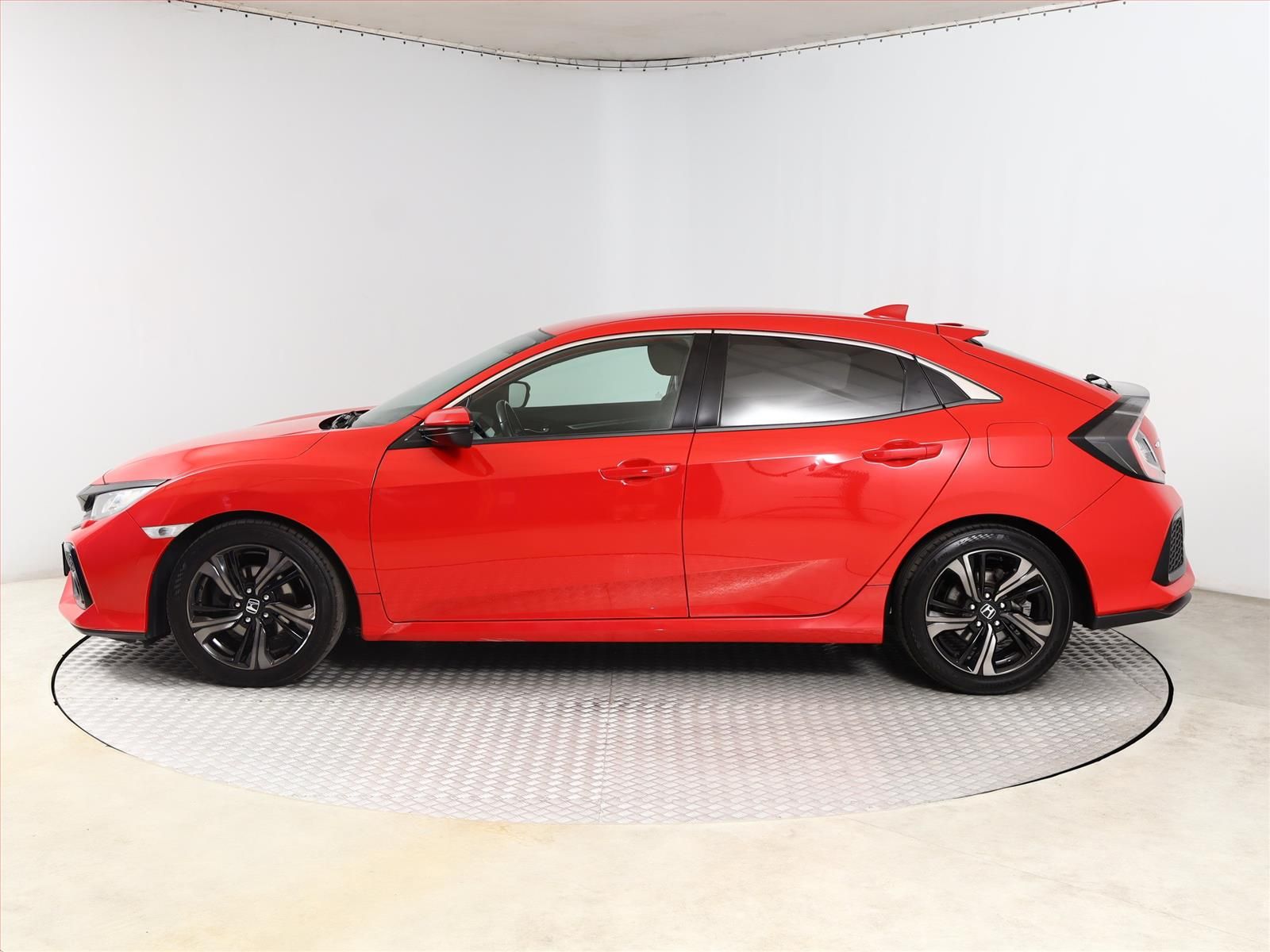 Honda Civic, 1.0 VTEC Turbo, Automat - fotka 3