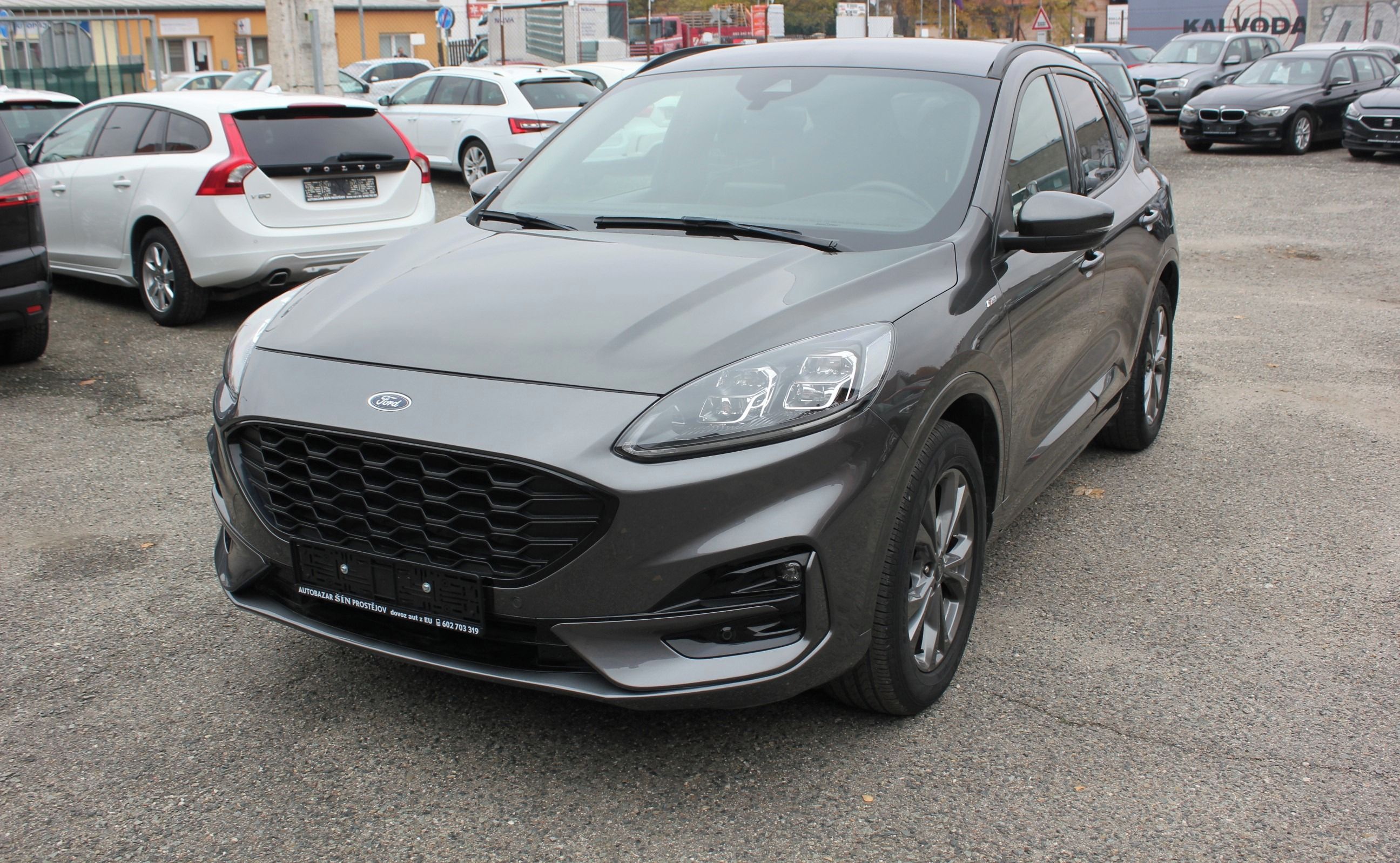 Ford Kuga, 1.5 EB, ST LINE, 45 tis. km!!! - fotka 3