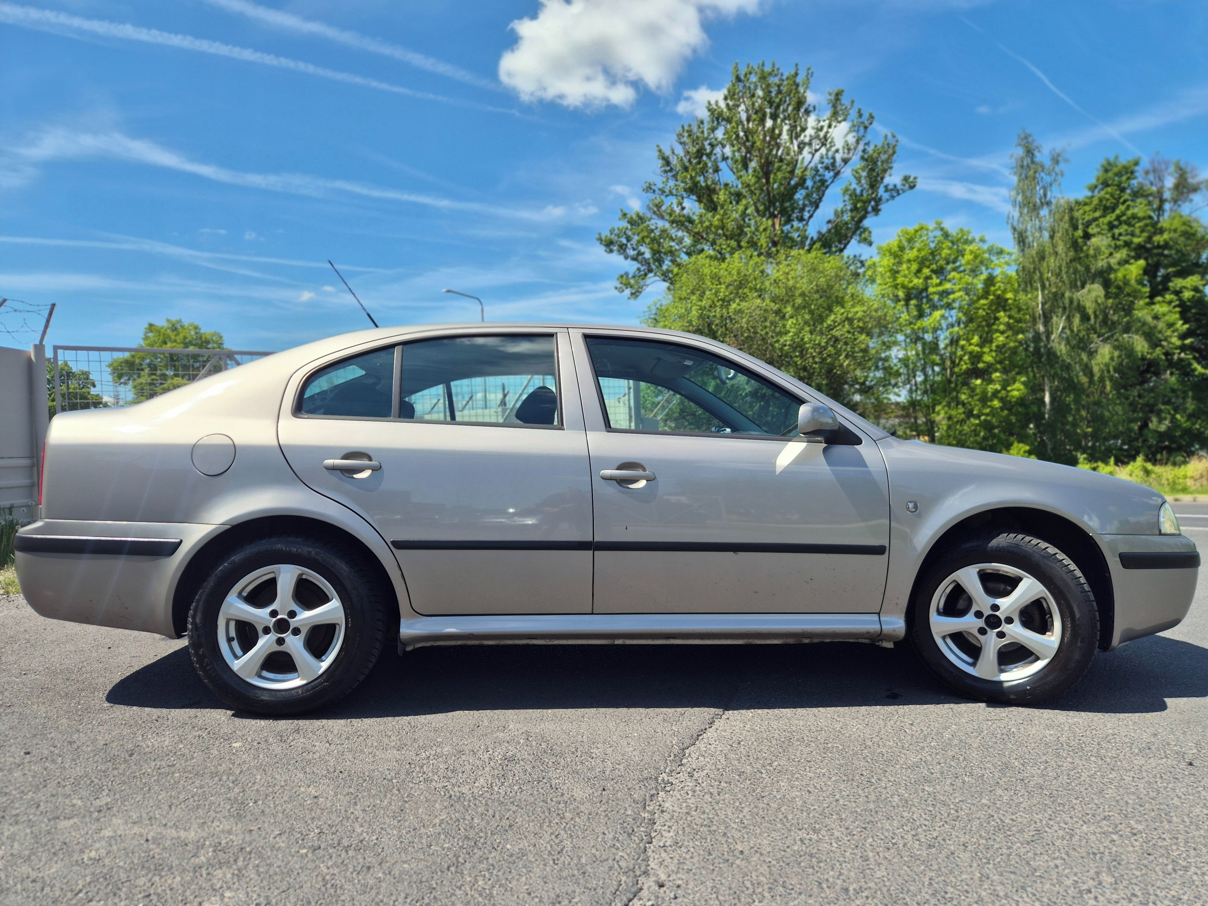 Škoda Octavia, 1 maj.plný servis ZÁRUKA 1 ROK - fotka 5