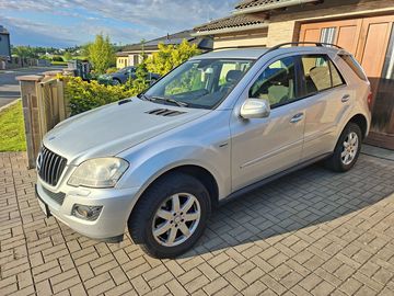 ML 300 CDI 4 MATIC