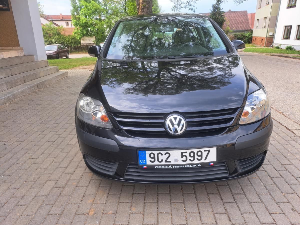 Volkswagen Golf Plus, 1,6 FSI - fotka 2