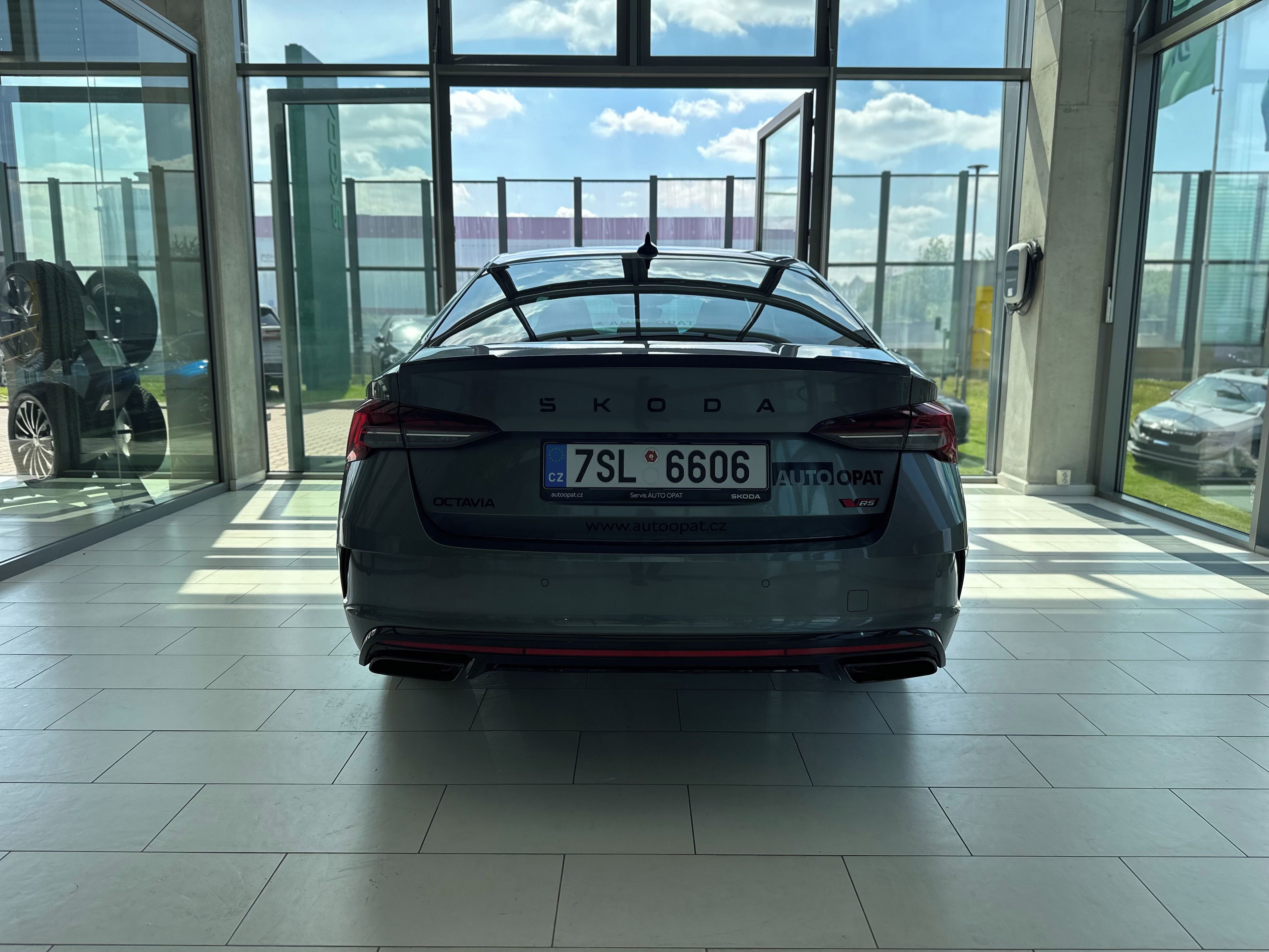 Škoda Octavia, RS 2,0 TSI 195 kW - fotka 6