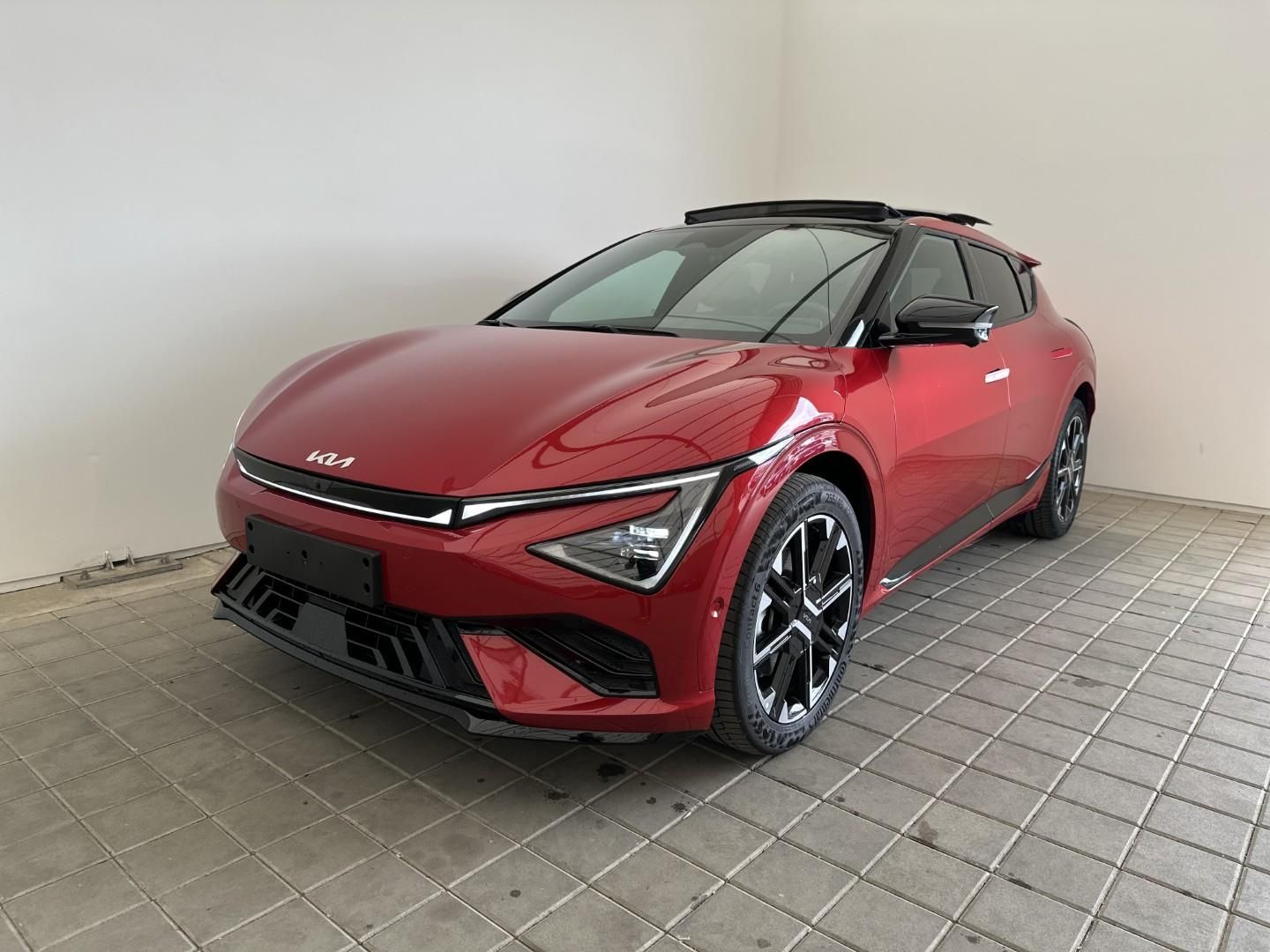 Kia EV6, 168kW GT-LINE 168 KW + 84 KWH - fotka 2