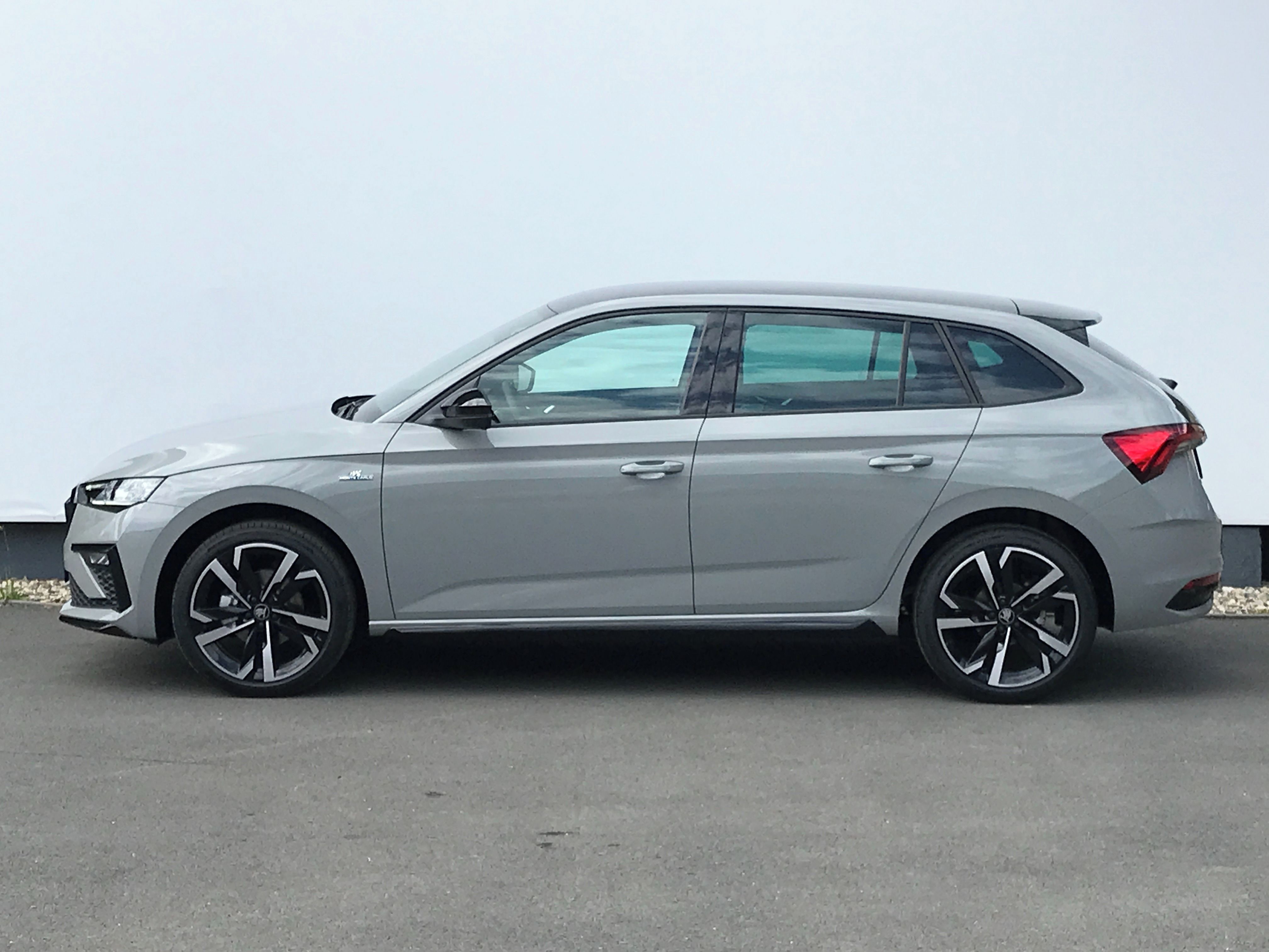 Škoda Scala, 1,0 TSi/85 kW Monte Carlo 7*au - fotka 3
