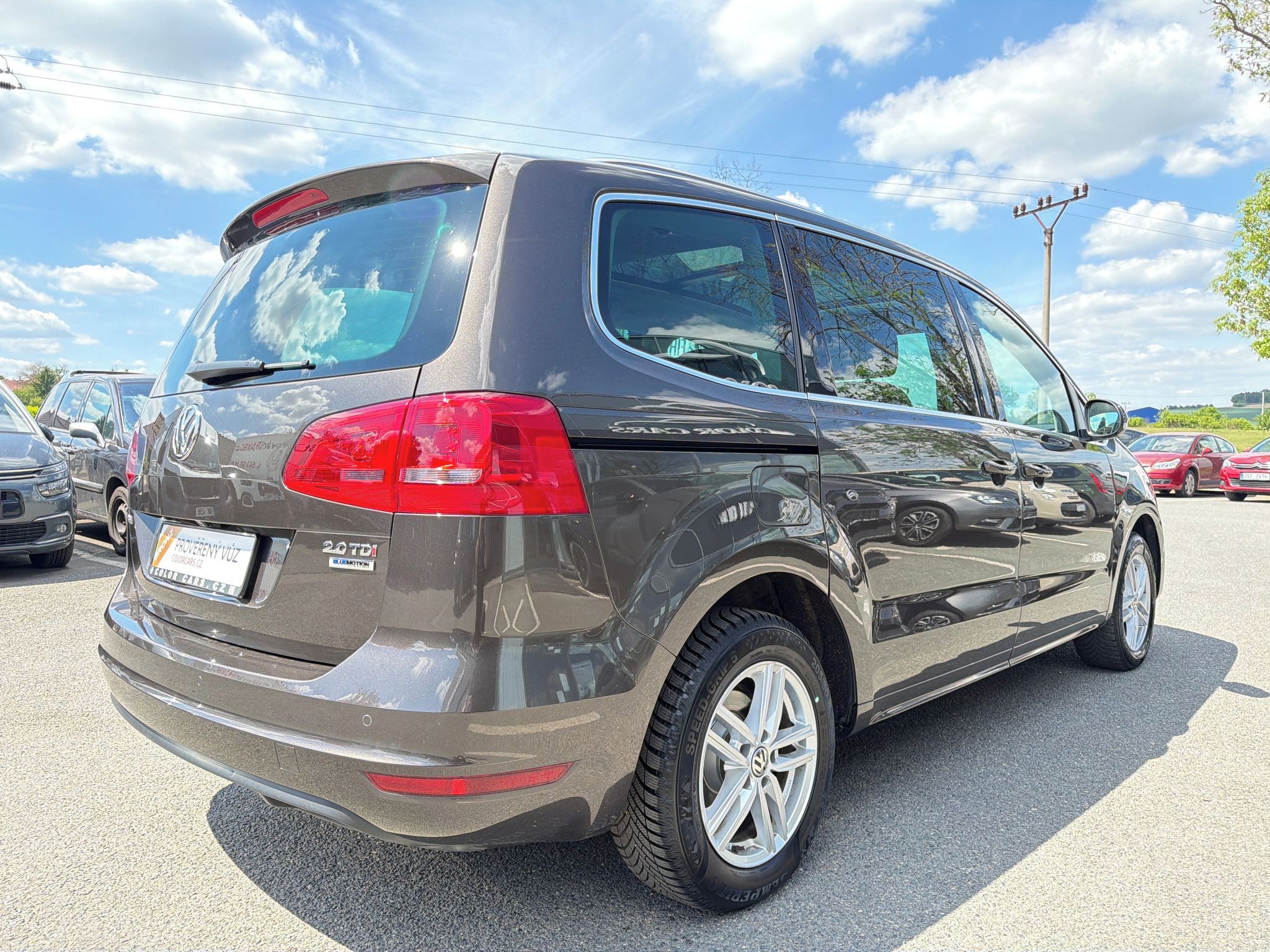 Volkswagen Sharan, 2.0 130 kW DSG ZÁRUKA SERVIS - fotka 5