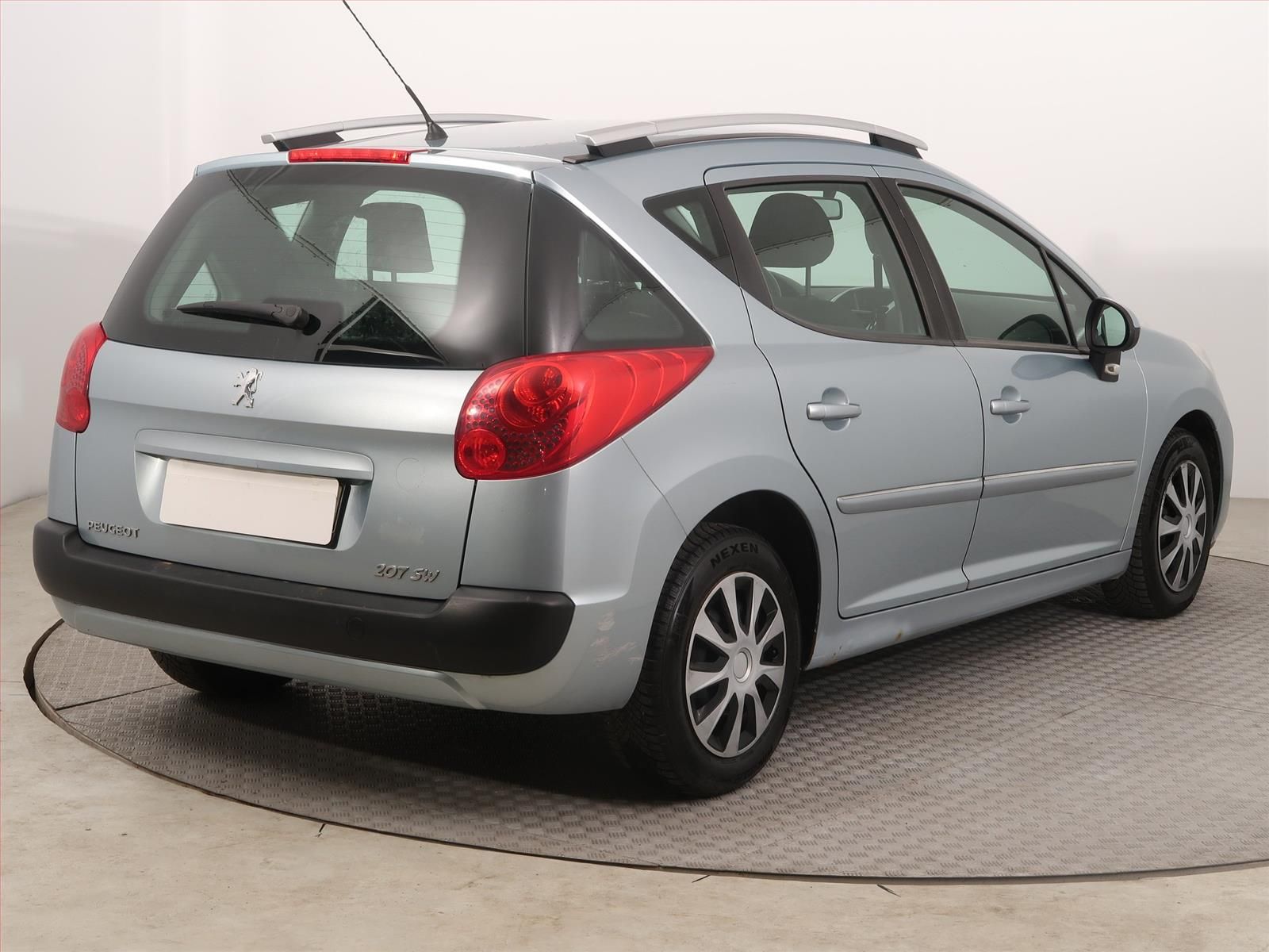 Peugeot 207, 1.4, za dobrou cenu - fotka 5
