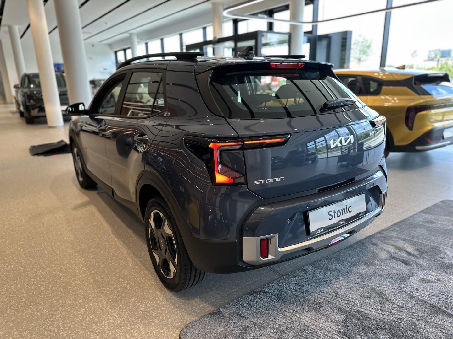 Kia Stonic, 1.0T-GDi GPF 74kW SPIN (2026) - fotka 4