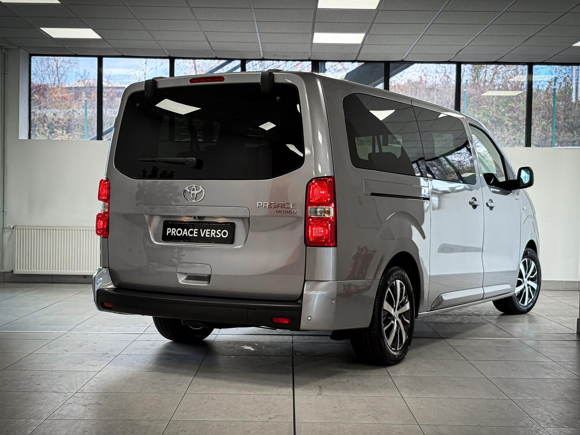 Toyota Proace Verso, 2.0L Diesel, 8 st, Family !SKL - fotka 4