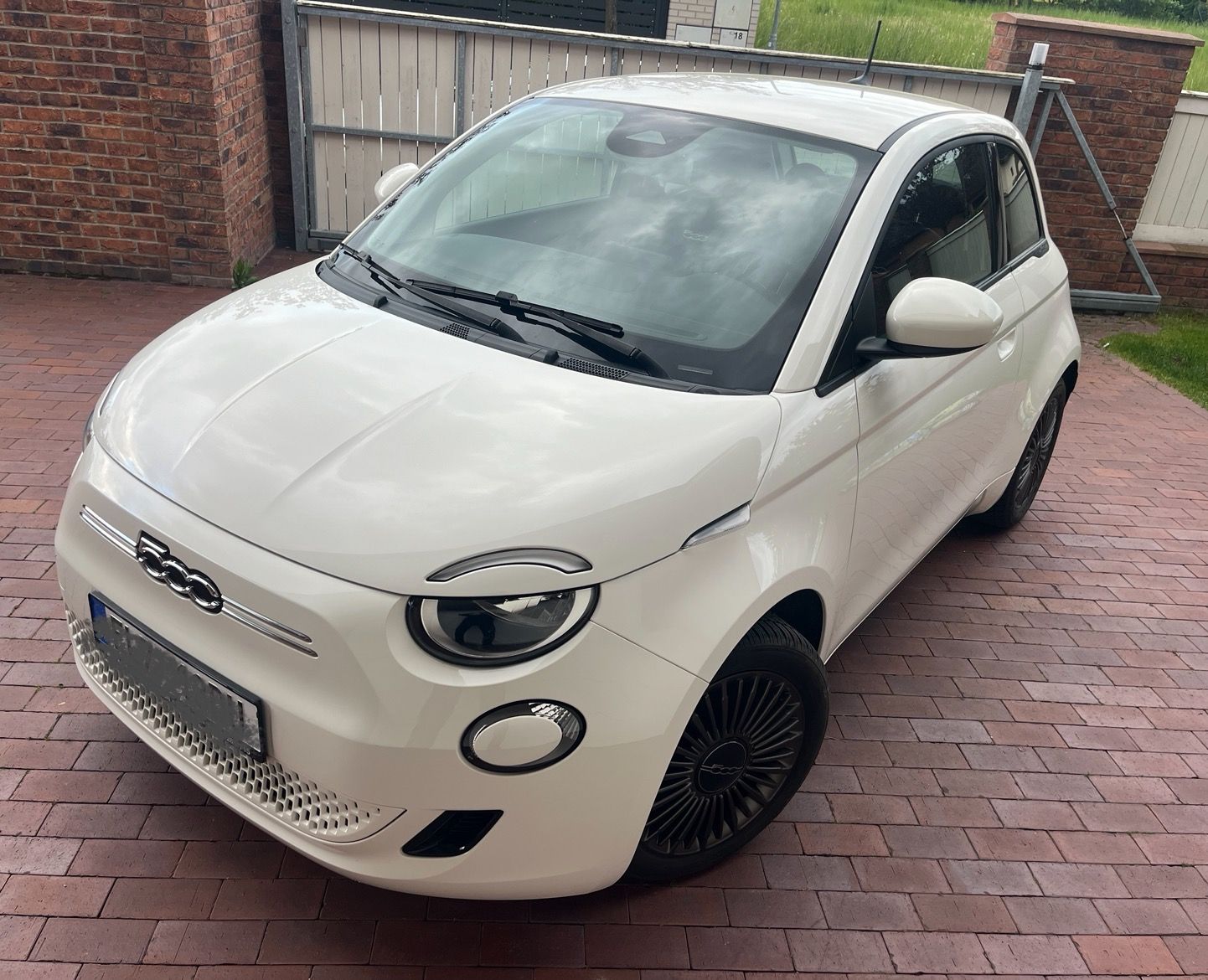 Fiat 500, e - fotka 2