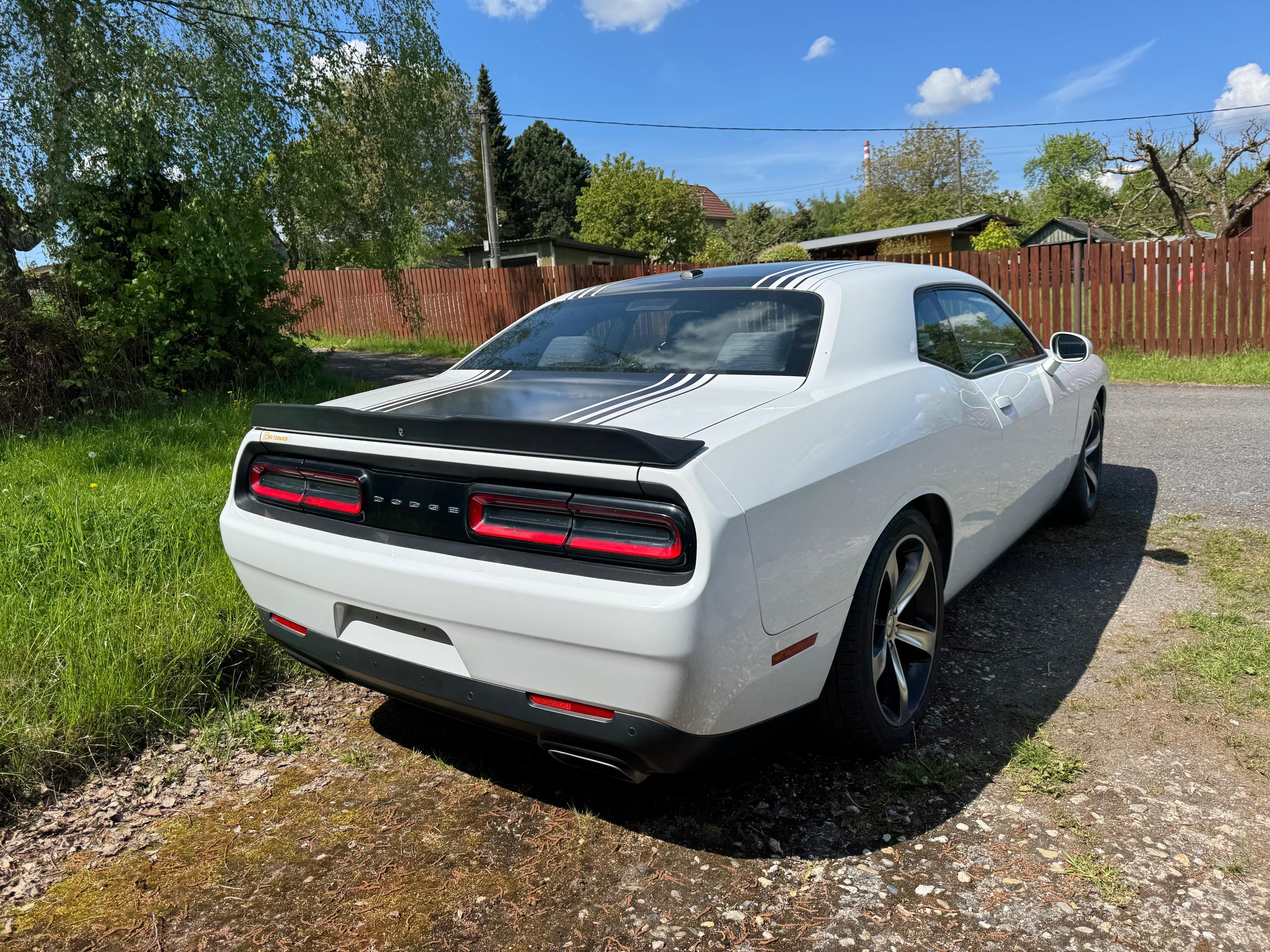 Dodge Challenger, Dodge Challenger 5.7 V8 Shaker - fotka 4