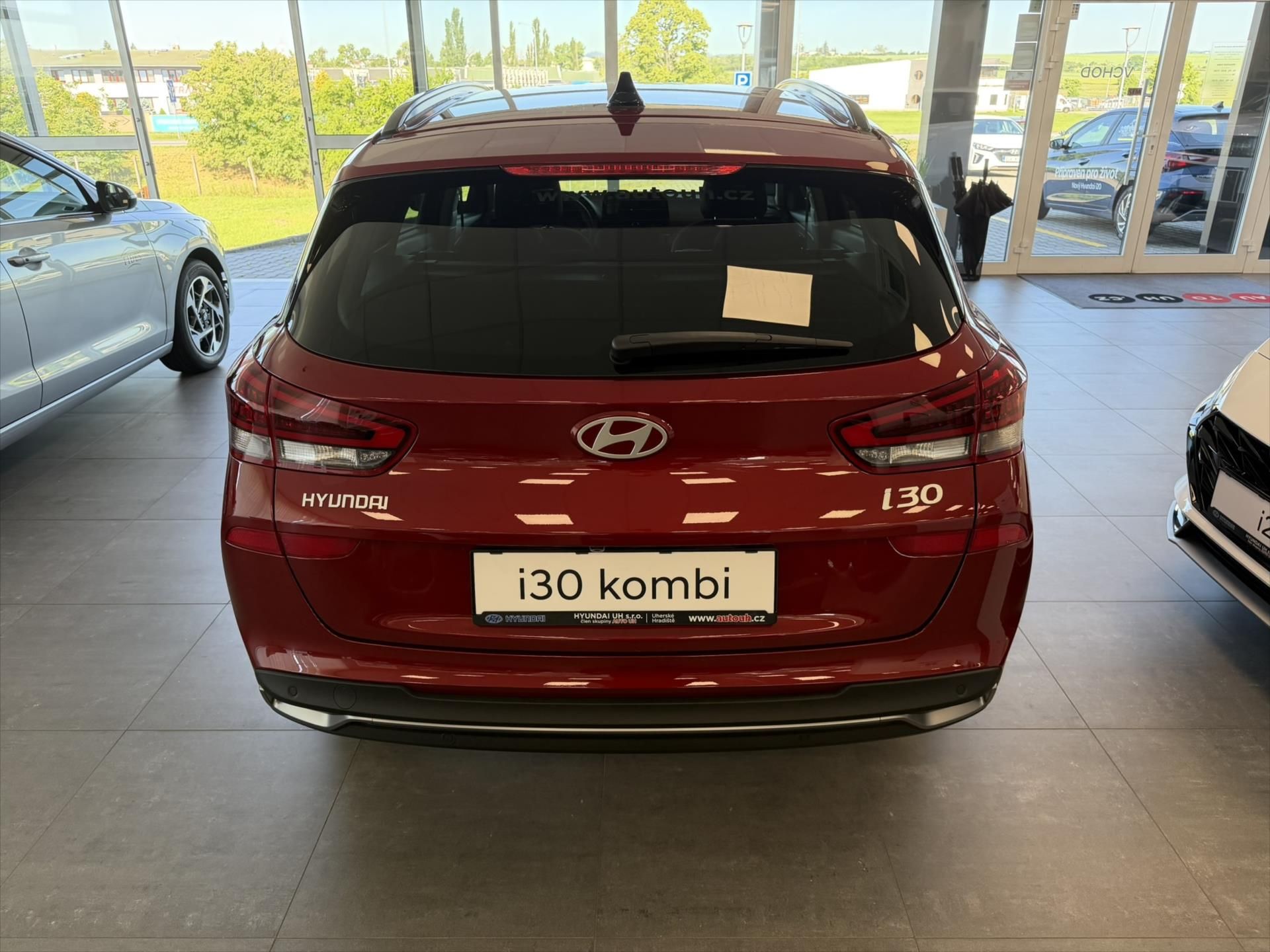 Hyundai i30, 1,6 T-GDI 110kW 7st. DCT  GO C - fotka 4