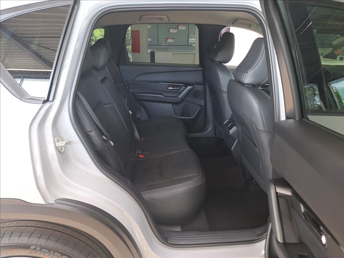 Mazda CX-5, 2,5 G 141ps 6AT FWD Centre-Lin - fotka 4
