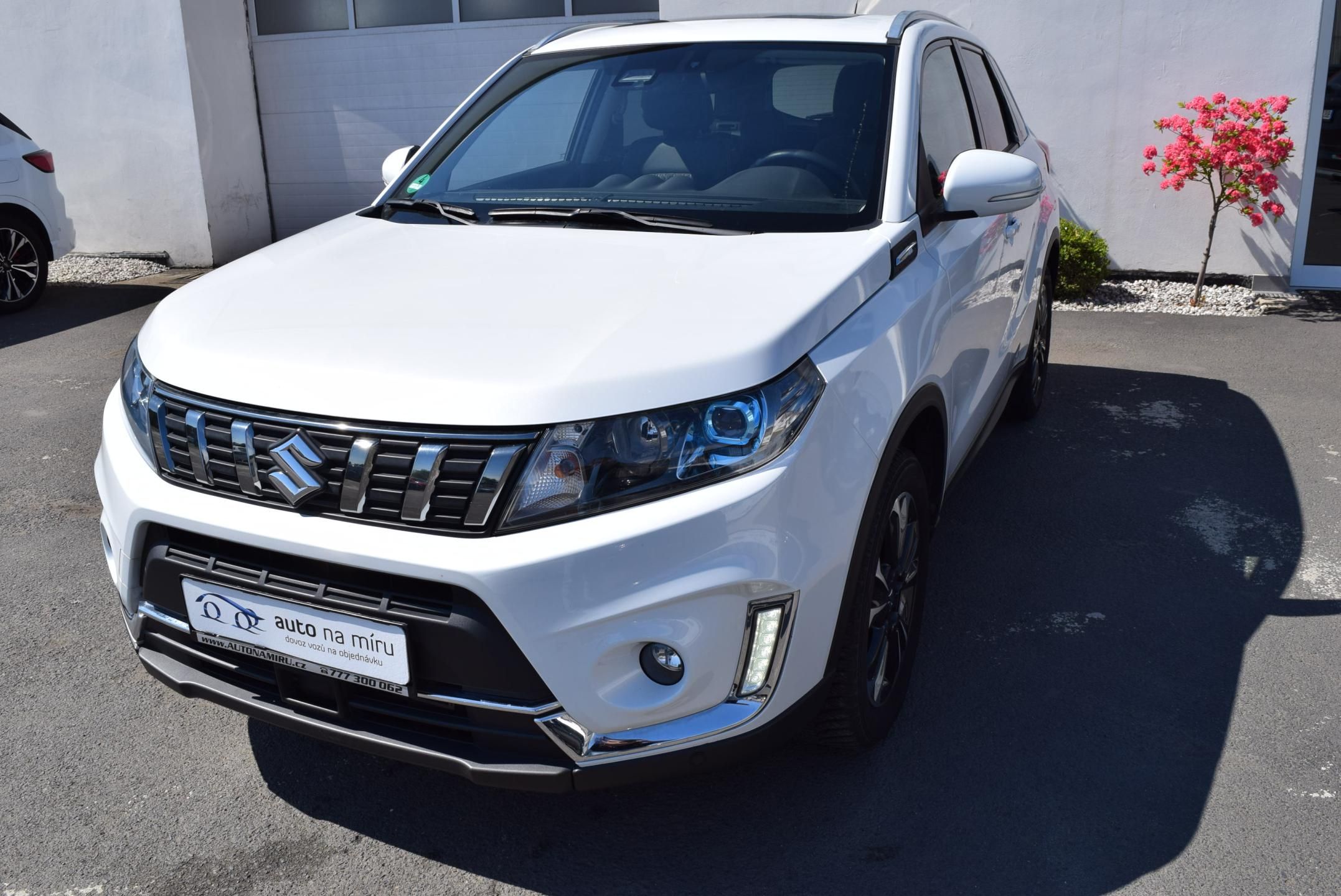 Suzuki Vitara, 1.4 103kw BOOSTER JET ALL GRIP - fotka 2