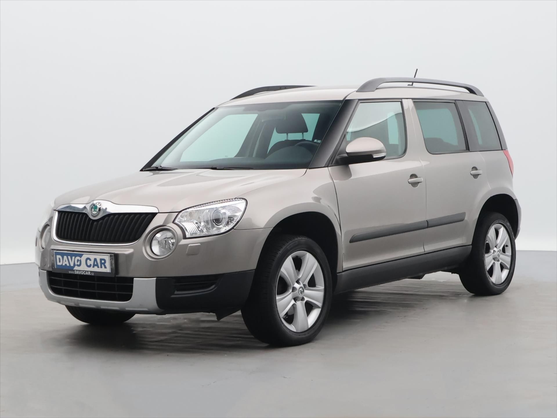Škoda Yeti, 2,0 TDI 103kW DSG 4x4 Xenon - fotka 3