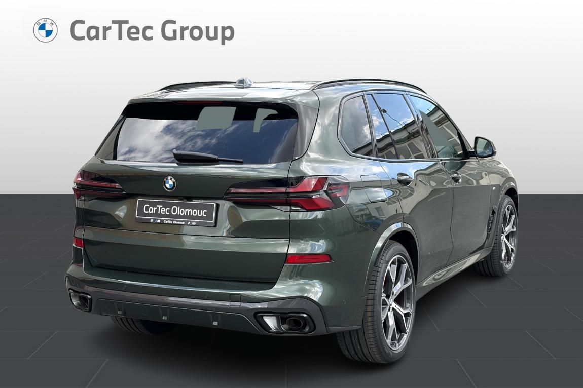 BMW X5, xDrive30d - fotka 5