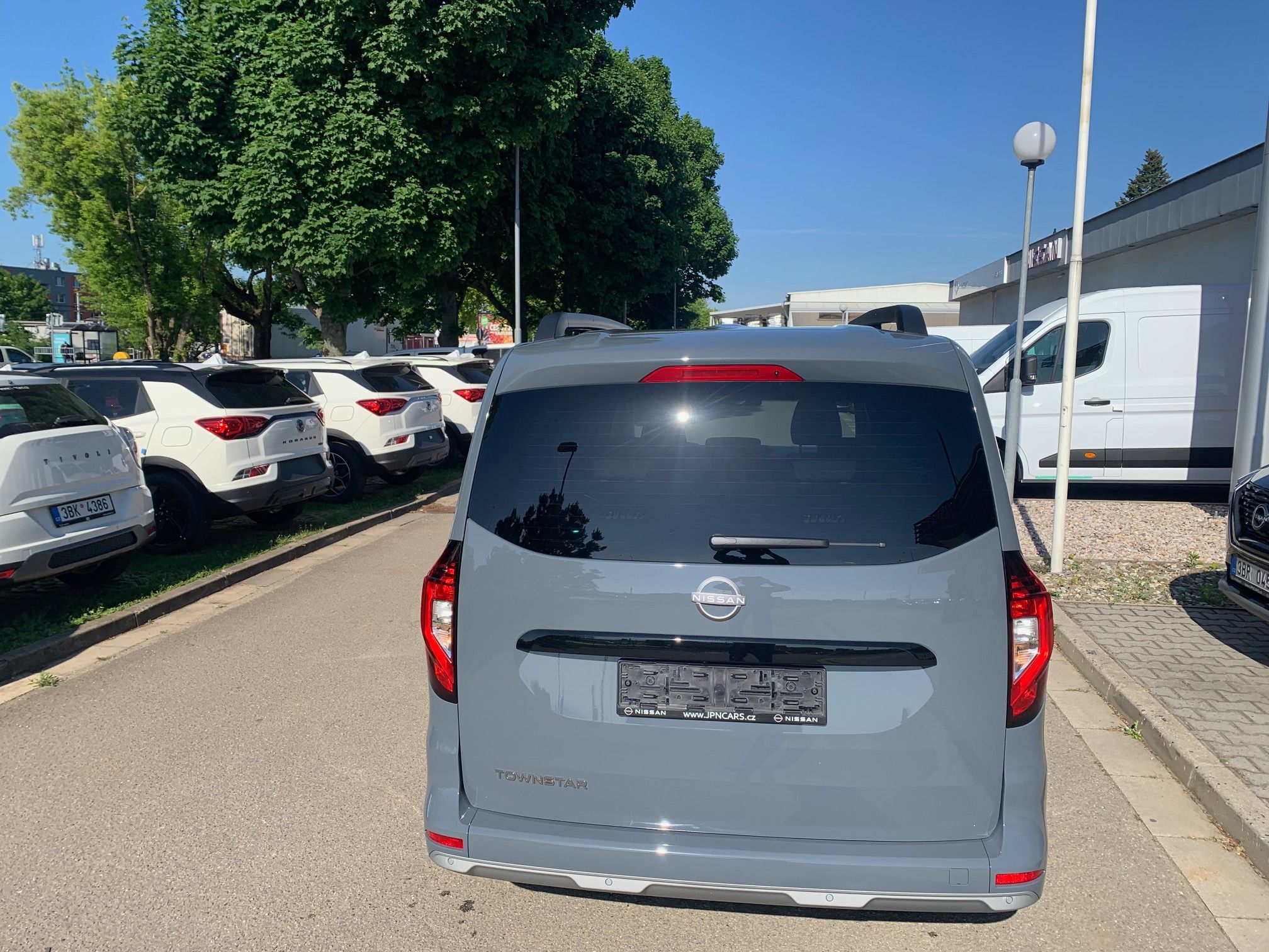 Nissan Townstar, COMBI L2 1.3DIG-T AT Tekna 7s - fotka 4