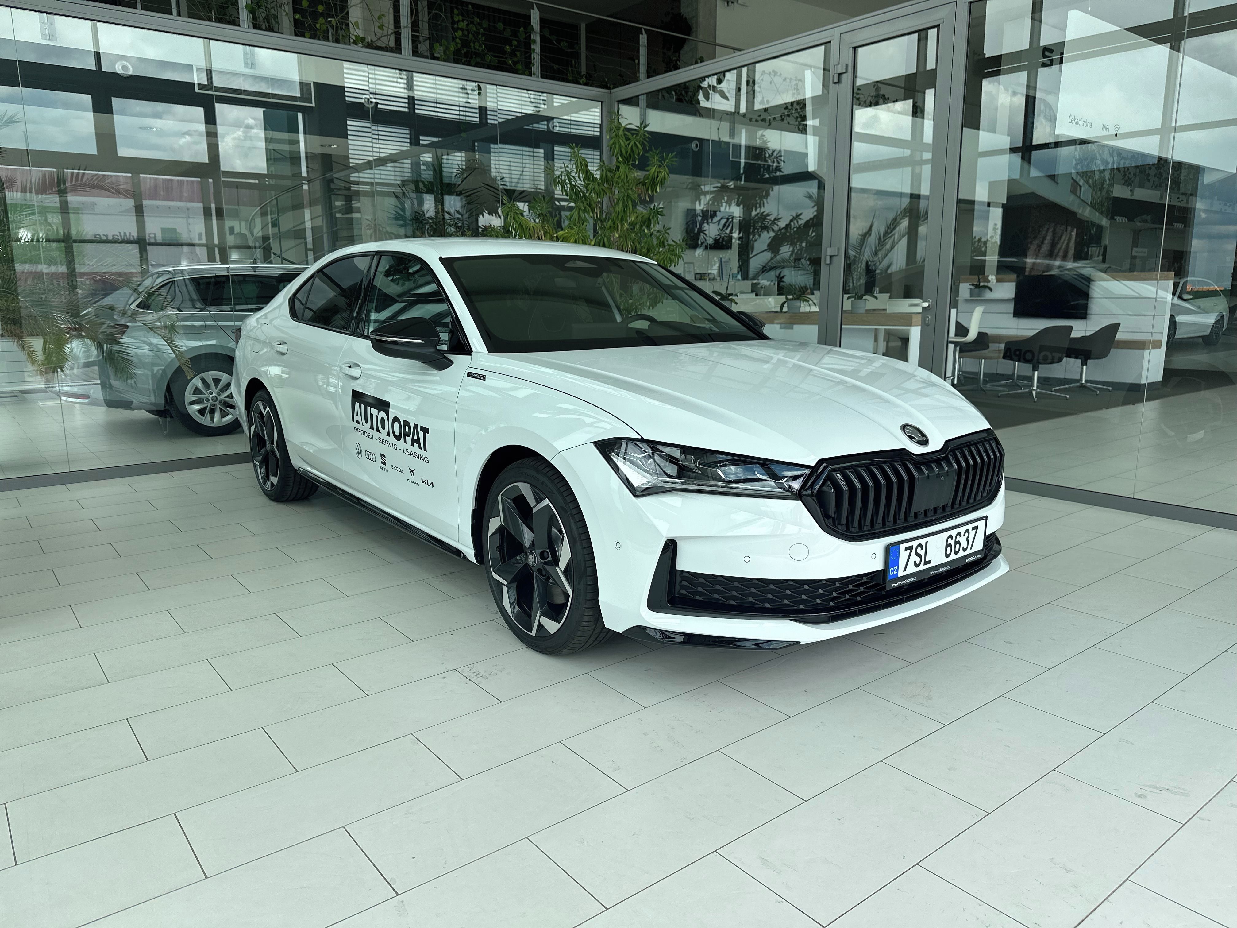Škoda Superb, Sportline 2,0 TSI 195 kW 4x4
