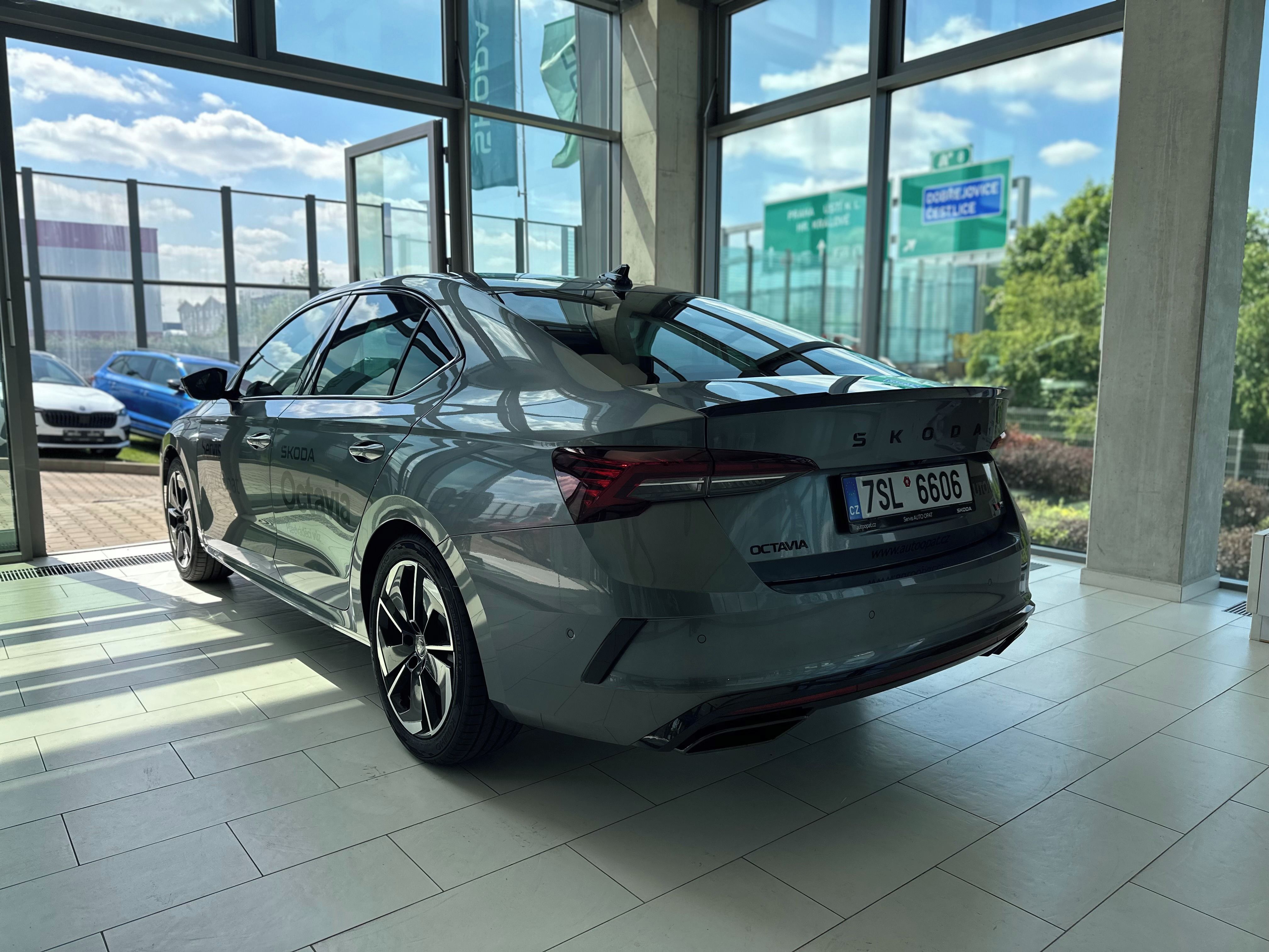 Škoda Octavia, RS 2,0 TSI 195 kW - fotka 5