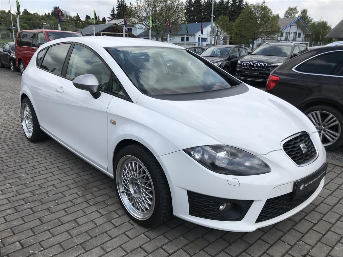 Seat Leon, 2,0 - fotka 2