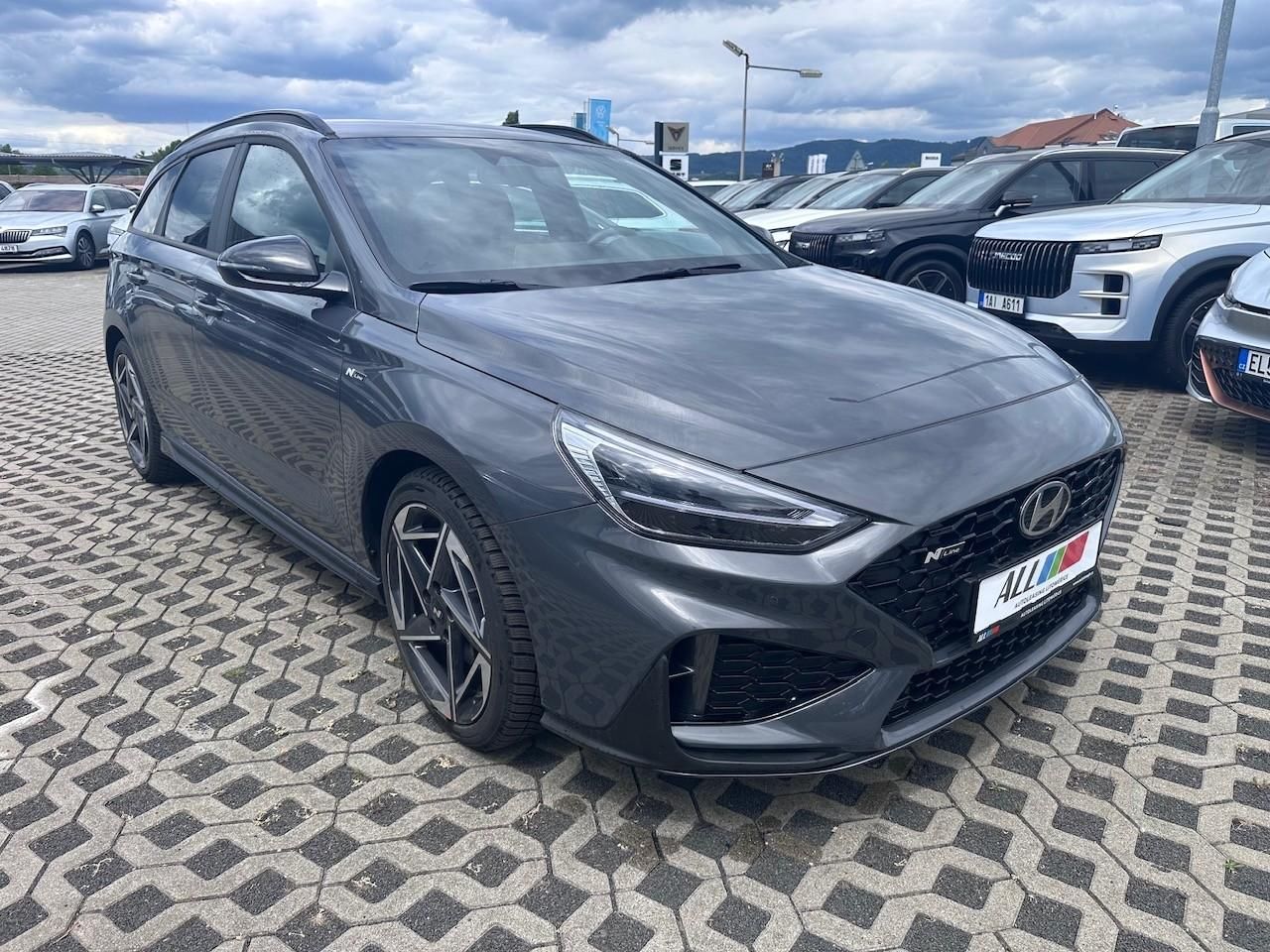 Hyundai i30, 1,5 T-GDI N Line - fotka 2