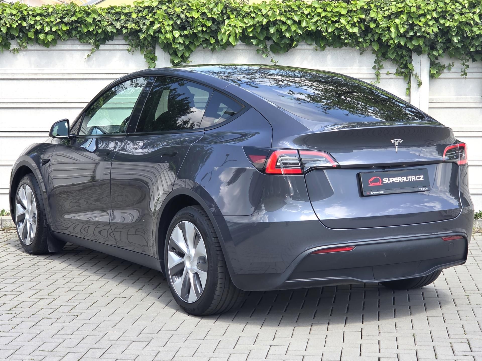 Tesla Model Y, LFP Ryzen SoH 93% Tažné z. 1.m - fotka 5