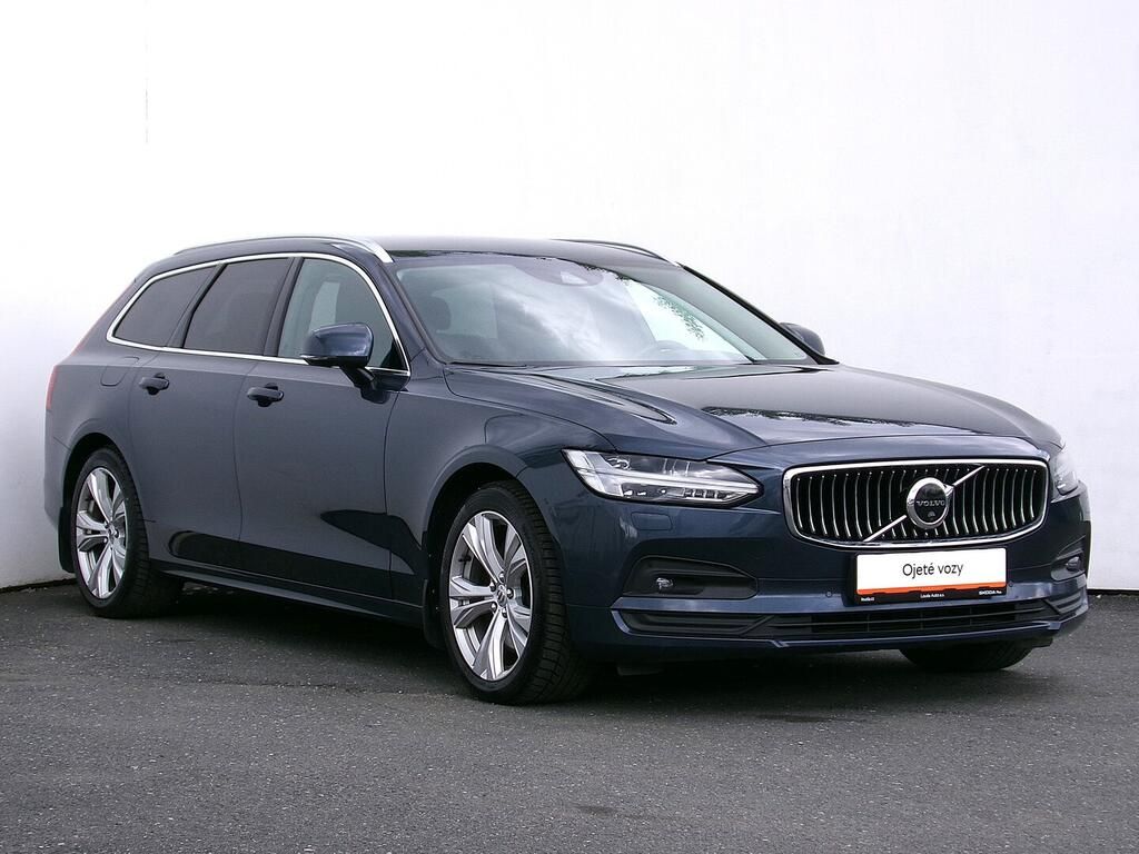 Volvo V90, Inscripction 2.0 B5 145 kW - fotka 5