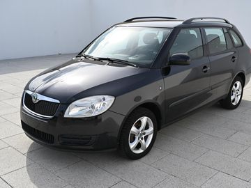 1.4 16V 63KW Style 12/2009
