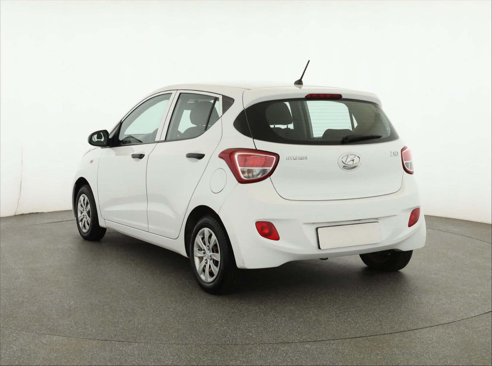 Hyundai i10, 1.0, Serv.kniha - fotka 4