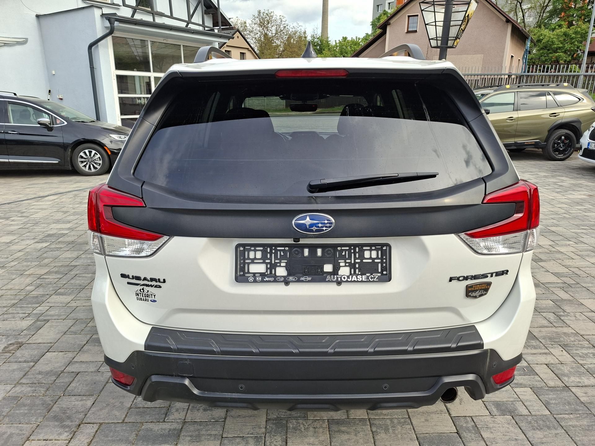 Subaru Forester, 2,5L 4x4 Wilderness,top výbava - fotka 6
