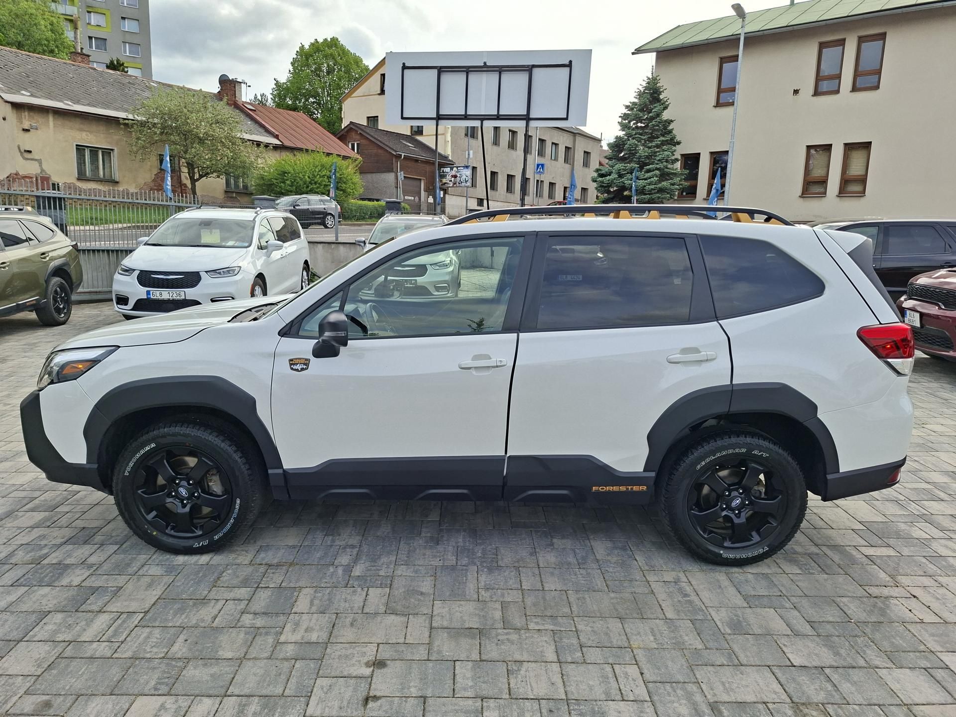 Subaru Forester, 2,5L 4x4 Wilderness,top výbava - fotka 4