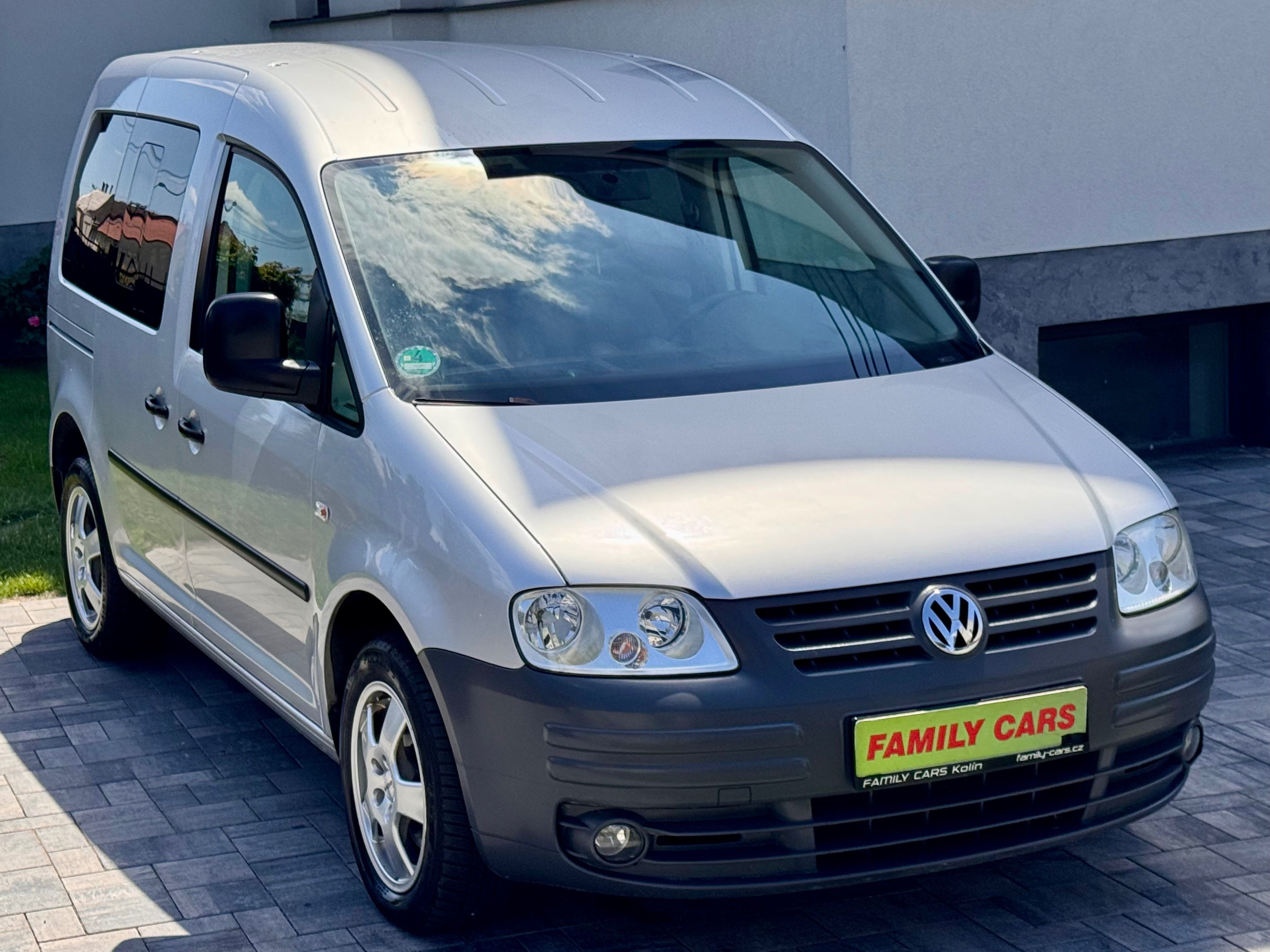 Volkswagen Caddy, 1.9TDI,PLNÝ SERVIS,ZACHOVALÁ - fotka 3