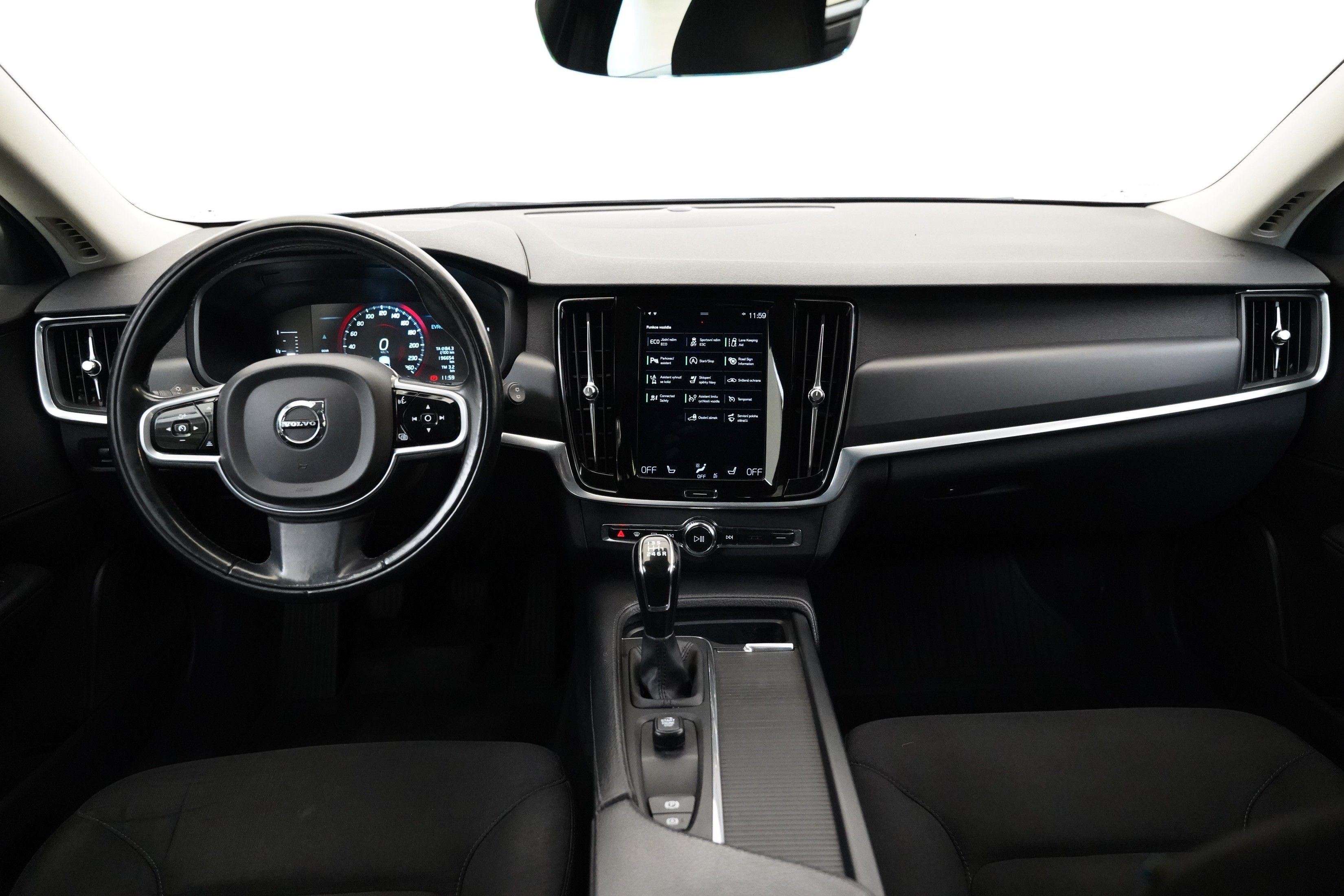 Volvo V90, 2.0 D3 110 kW Kinetic - fotka 5