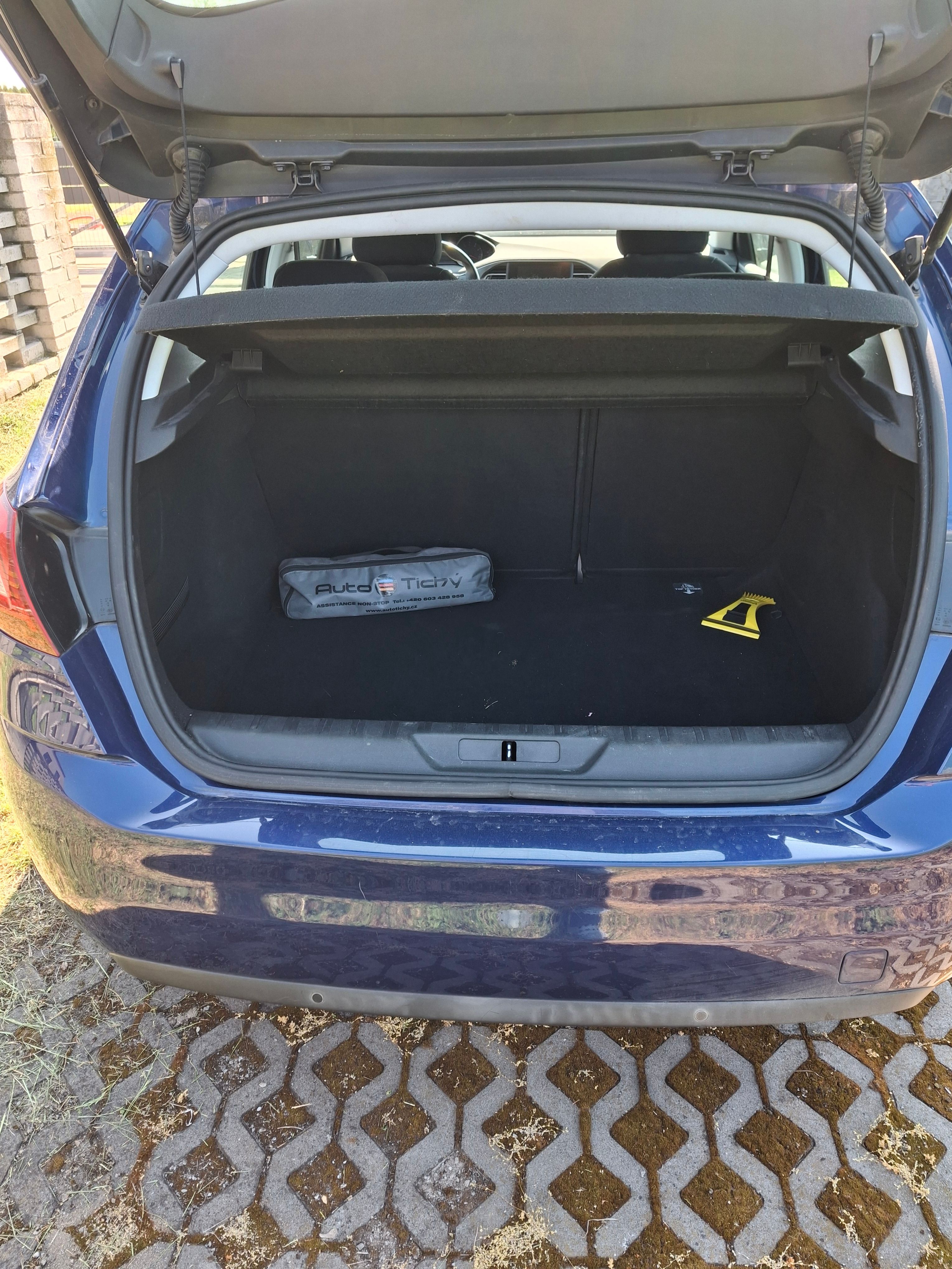 Peugeot 308, 1,2 TSI 81 kW 110 k - fotka 5