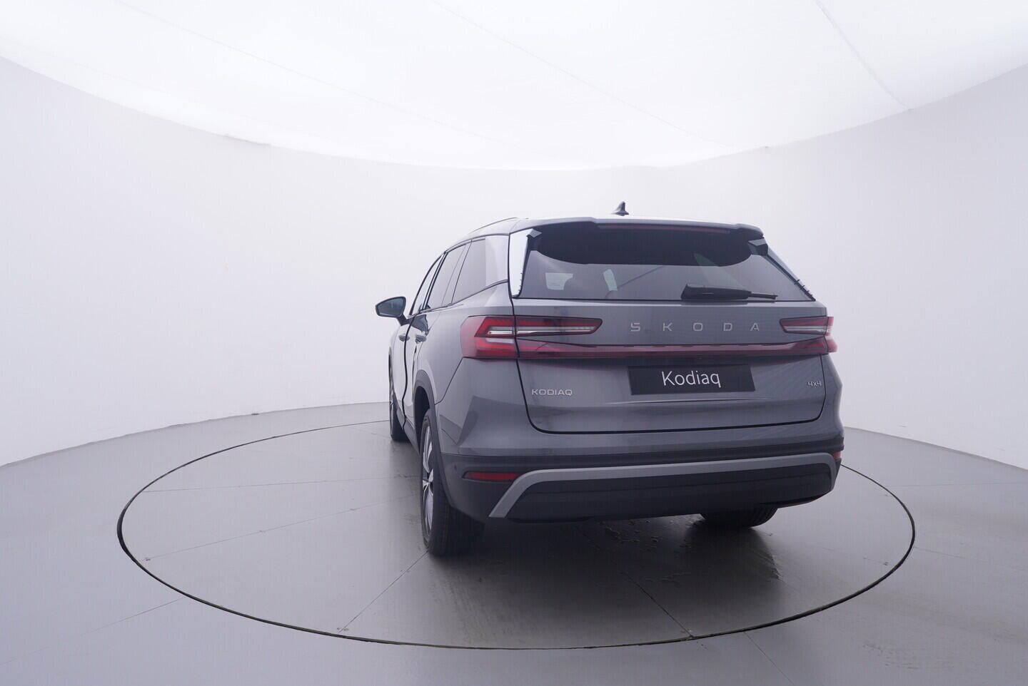 Škoda Kodiaq, Selection 2.0 TDI 4x4 142 kW - fotka 4