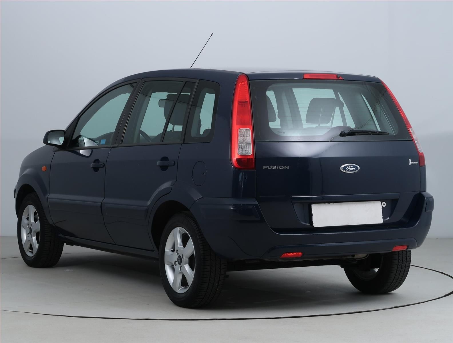 Ford Fusion, 1.4, ČR,1.maj, po STK - fotka 4
