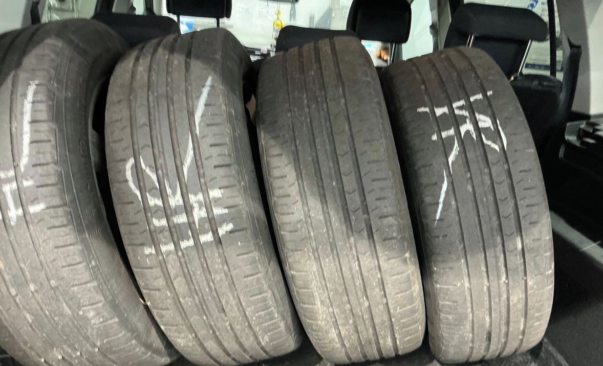 Volkswagen Touran, 1.4Tsi 110KW 7-MÍST PĚKNÁvýbav - fotka 5