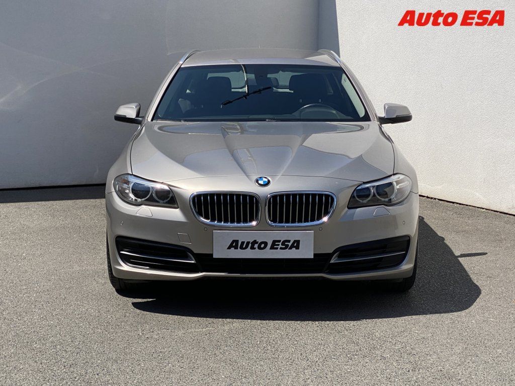 BMW Řada 5, 2.0 D,servis.kniha,LED - fotka 2