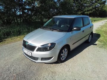 1,2 HTP 12V VYHŘÍVANÁ SEDADLA