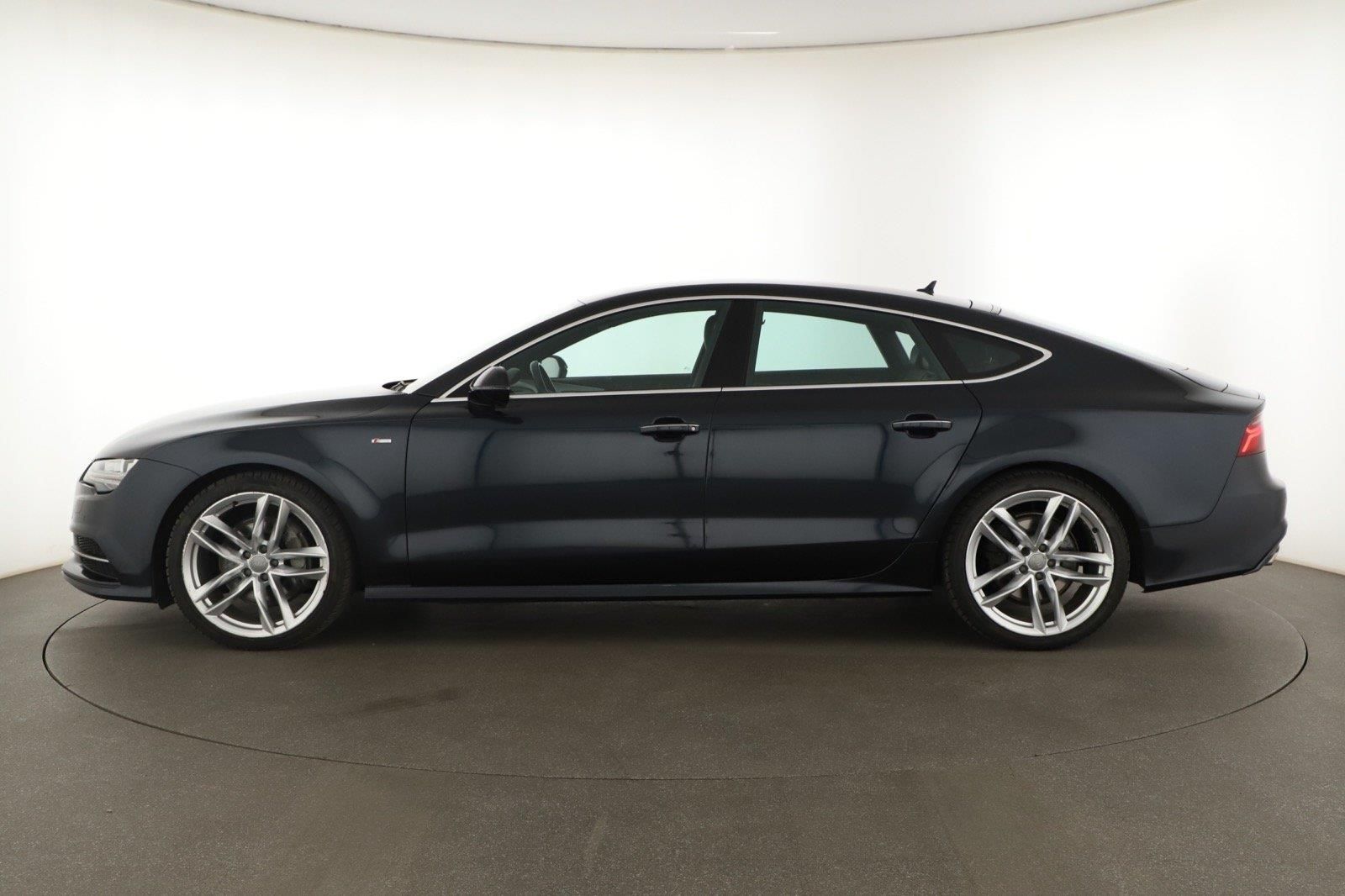 Audi A7, 3.0 TDI, 4X4, Automat, Kůže - fotka 3