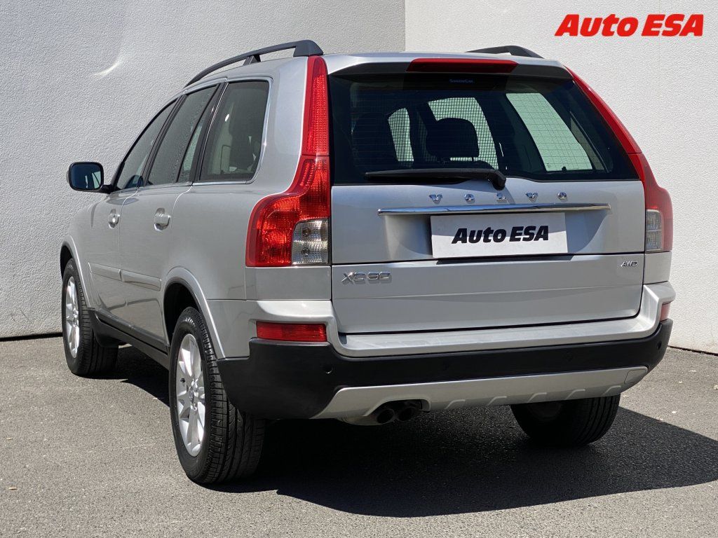Volvo XC90, 2.4 D5,AT - fotka 6