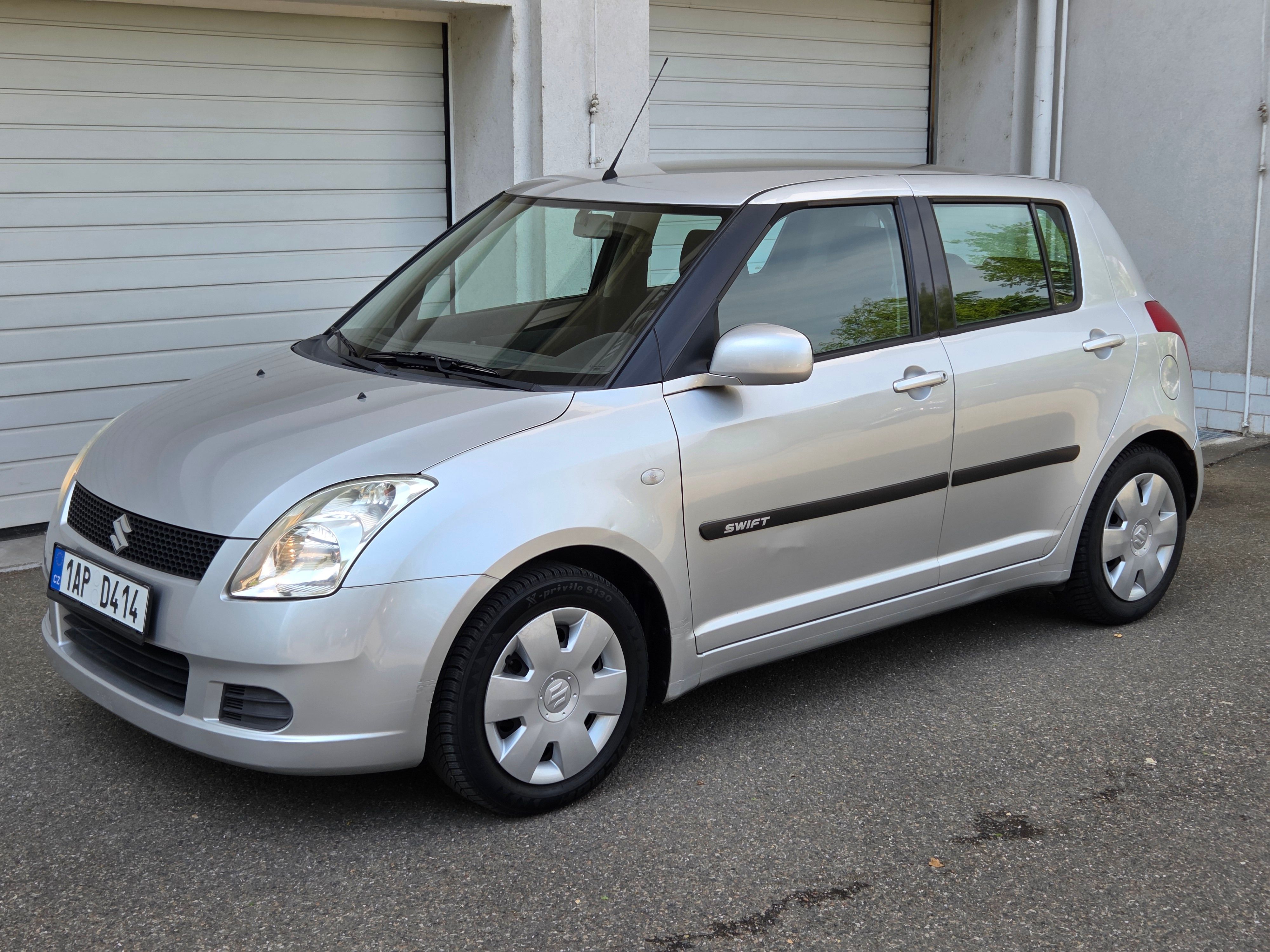 Suzuki Swift, 1.3i - fotka 2