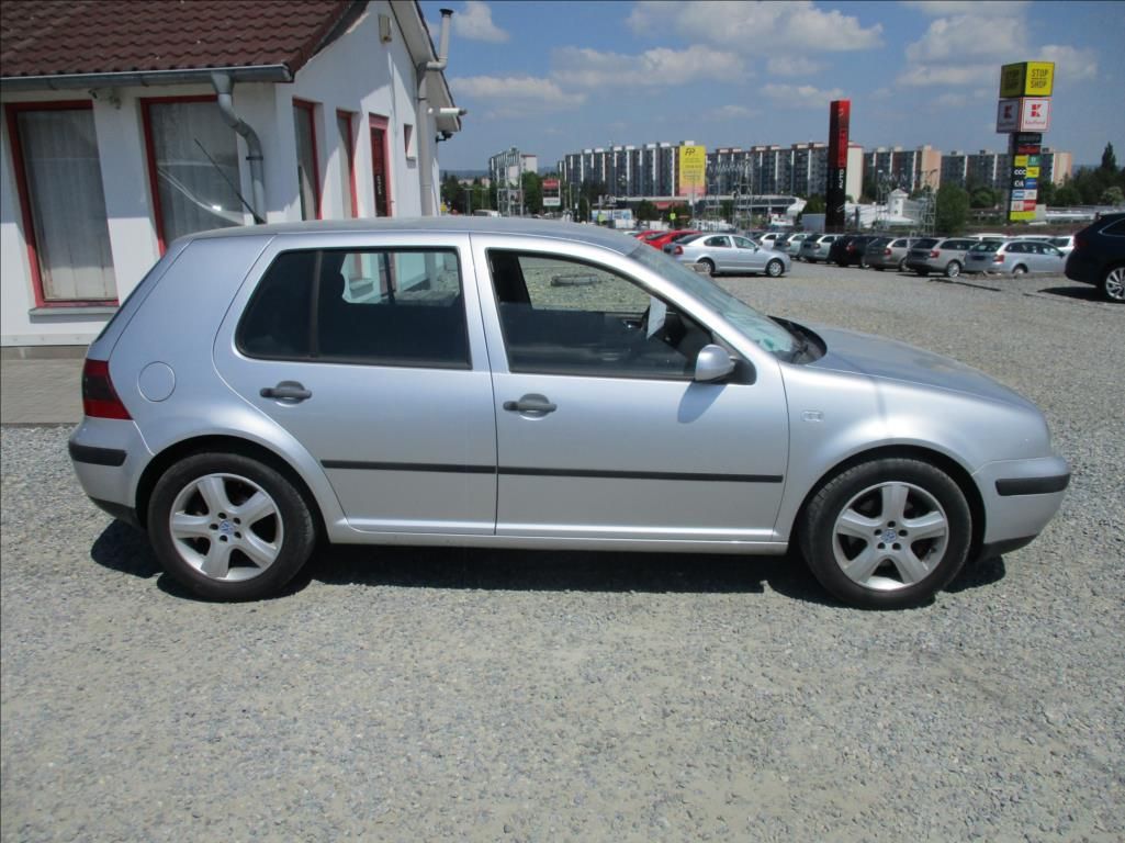 Volkswagen Golf, 1,9 TDi,96kW,digiklima,servis, - fotka 4