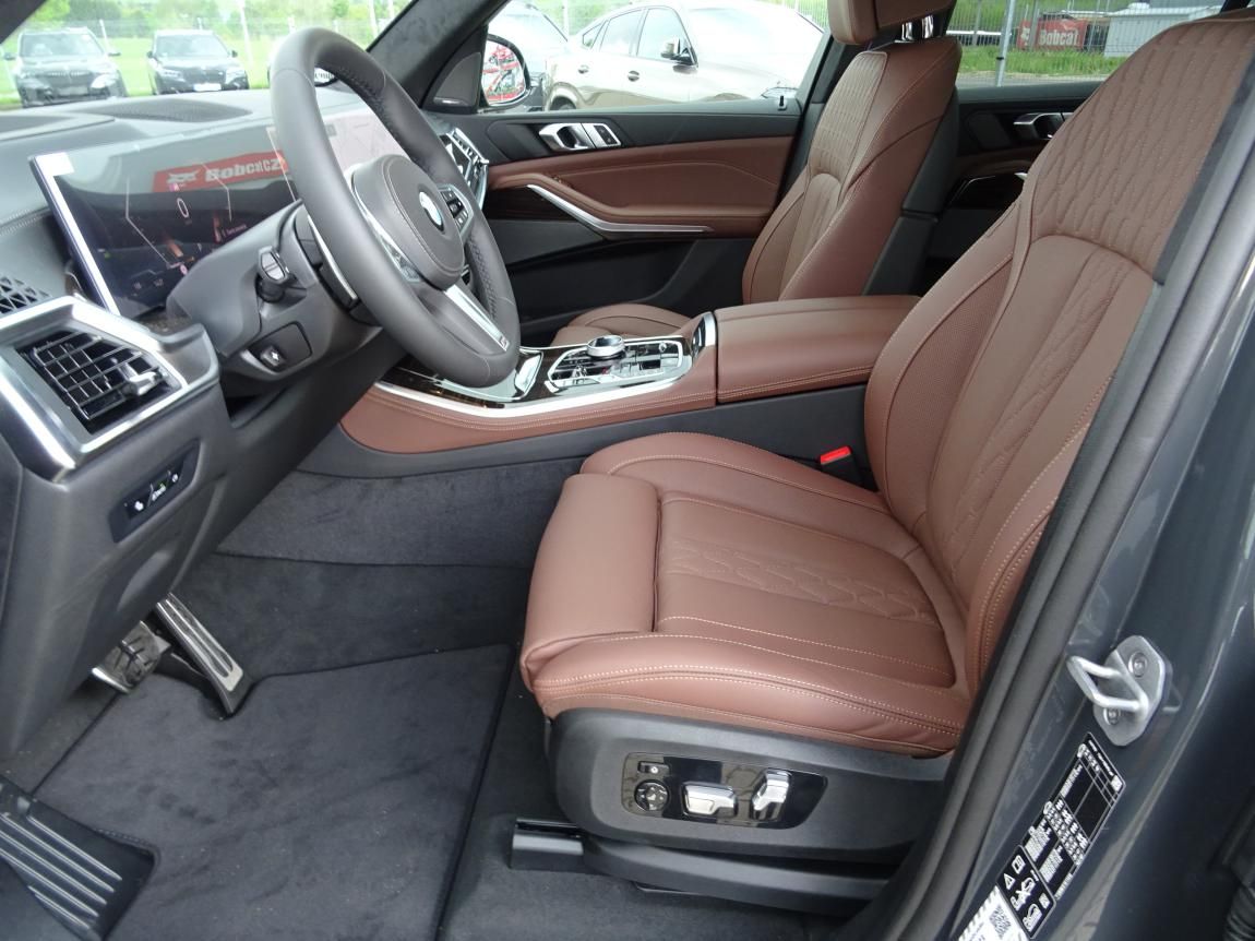BMW X5, xDrive30d - fotka 2