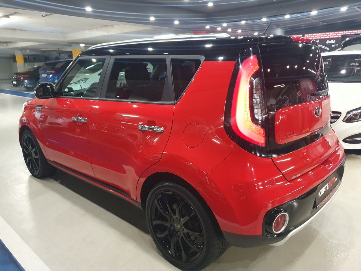 Kia Soul, 1,6 i Automat!  MAX VÝBAVA - fotka 5