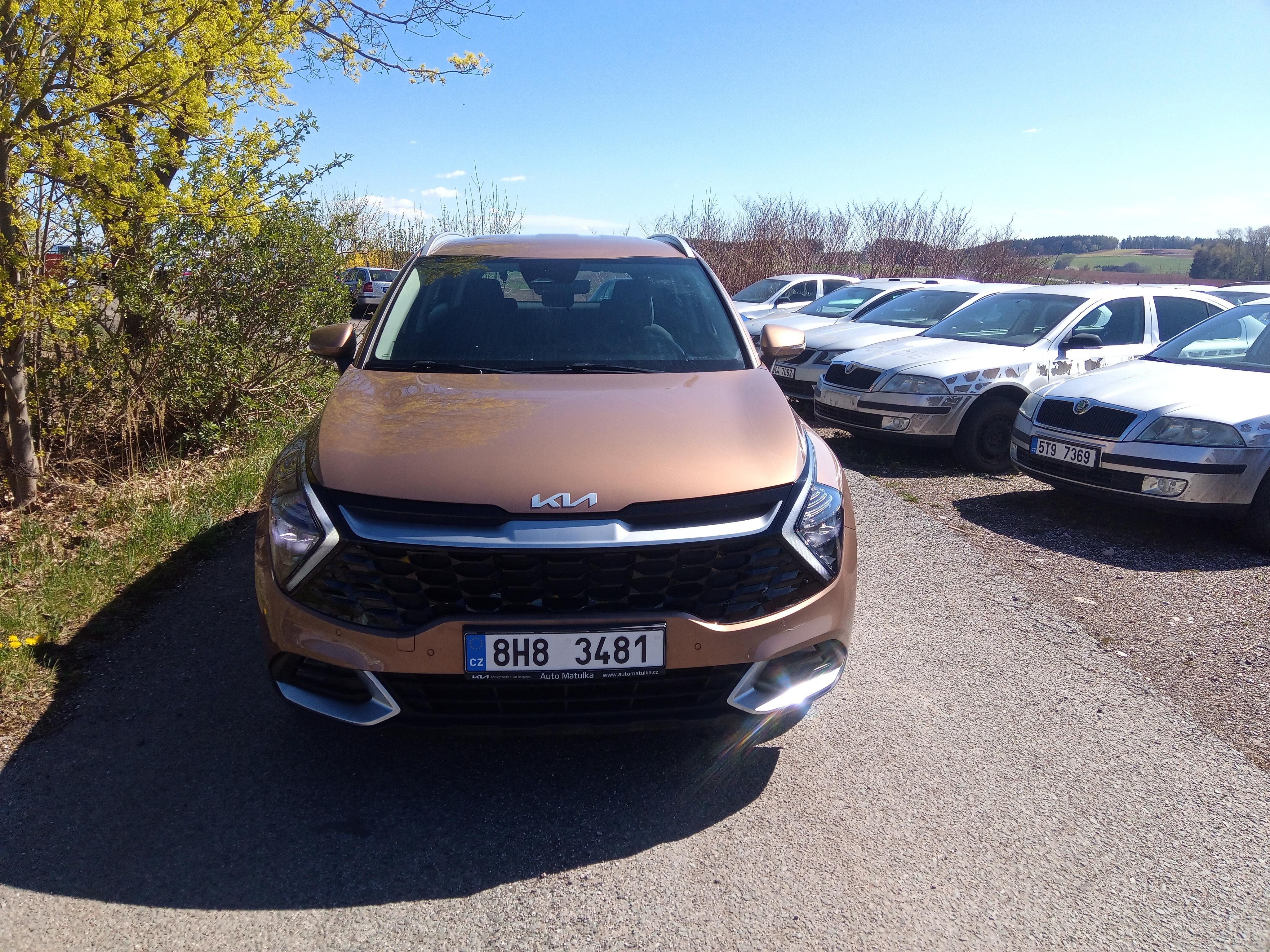 Kia Sportage, 1,6 TGDi  4 X 4, serviska - fotka 2